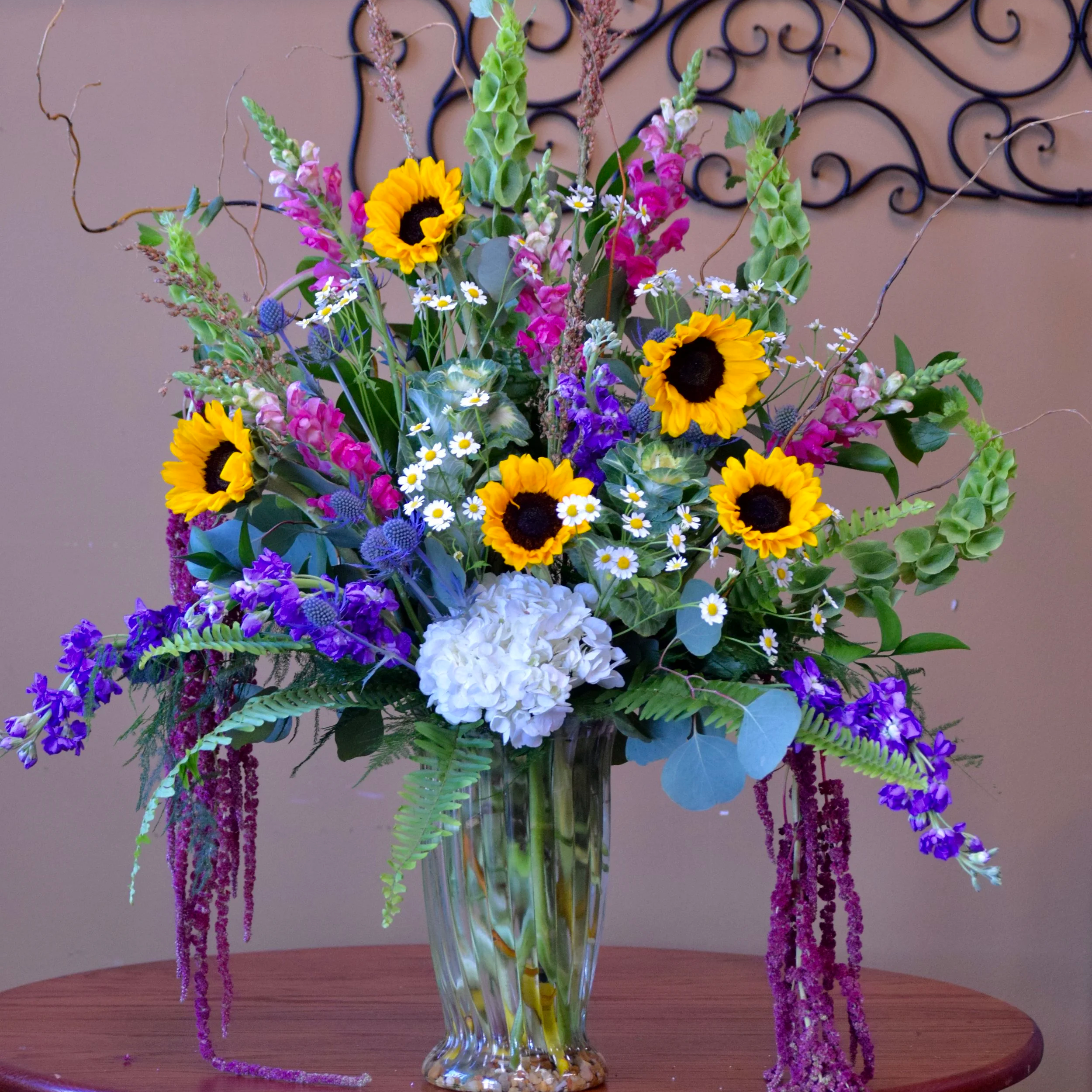 Bright Sunflower One-Sided Sympathy Arrangement