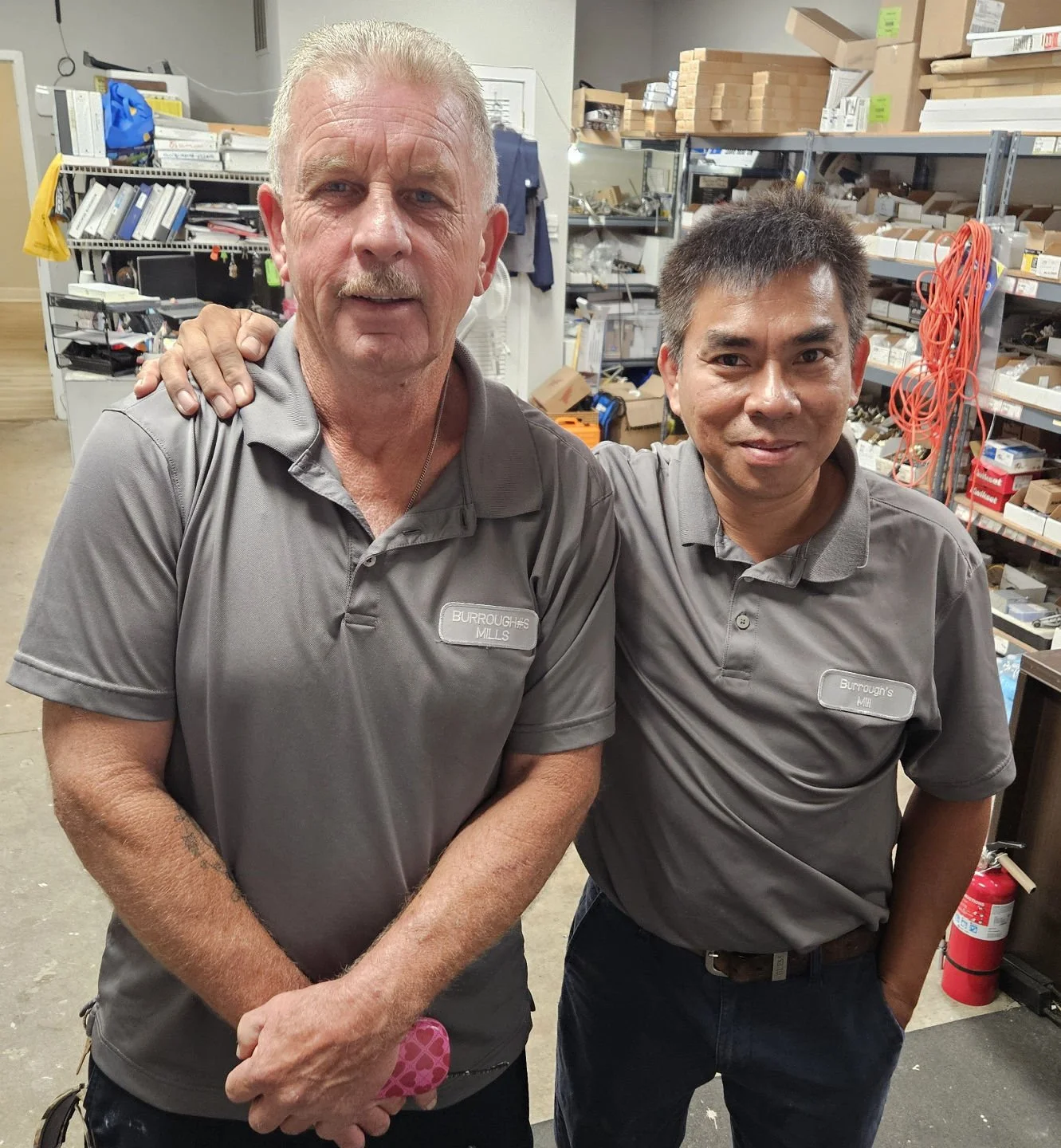 🏆️"Big shout-out to Roger and Jess for keeping the community running like magic." If something breaks they fix it and if it squeaks they probably already heard it from across the property. The dream team strikes again!!!🎉
#MaintenanceMond