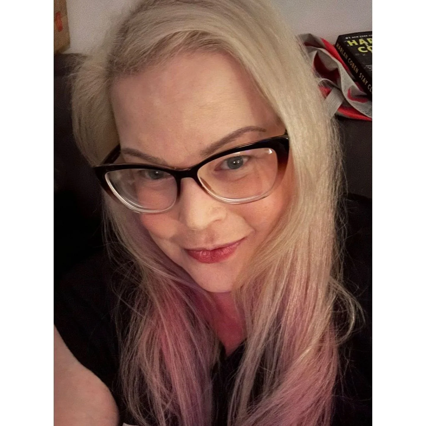 🌺BM Family please help us welcome our new Assistant Property Manager to the Burroughs Mill Family !!! Corrin brings two decades of experience in property management with her. She enjoys her two kitties Poppy and Oliver, an avid concert goer, she is 