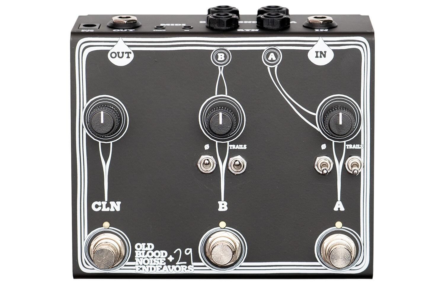 took a minute, and maybe you noticed the option with the custom shop, but here is the Basic artwork variant for the Signal Blender Stereo. black and white. no frills.available now. or go to the custom shop and design your own. up to you.