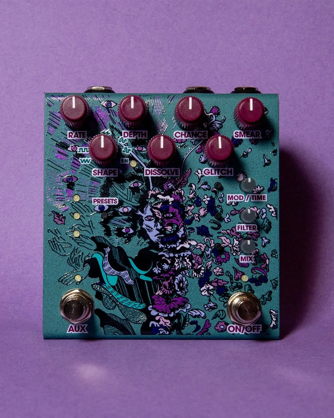 this is an Ikey Likey&rsquo;s colorway. isaac has a knack for picking out great colorways and not mentioning it to anyone and then making it for himself and then we see it and we say &ldquo;WHAT!&rdquo; and then we make more of them and put them on t