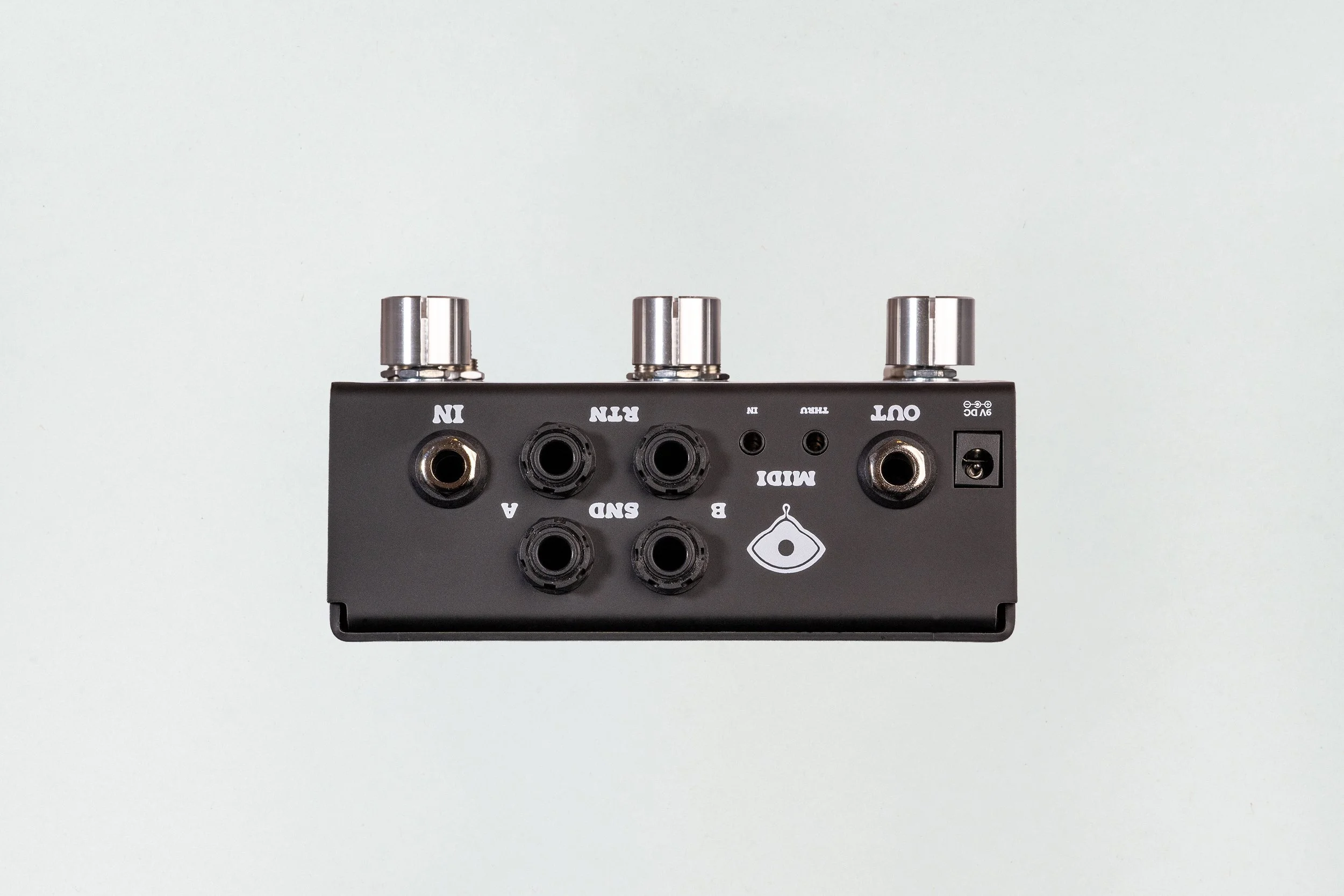 Black Signal Blender Chrome Knobs Top (1).jpg