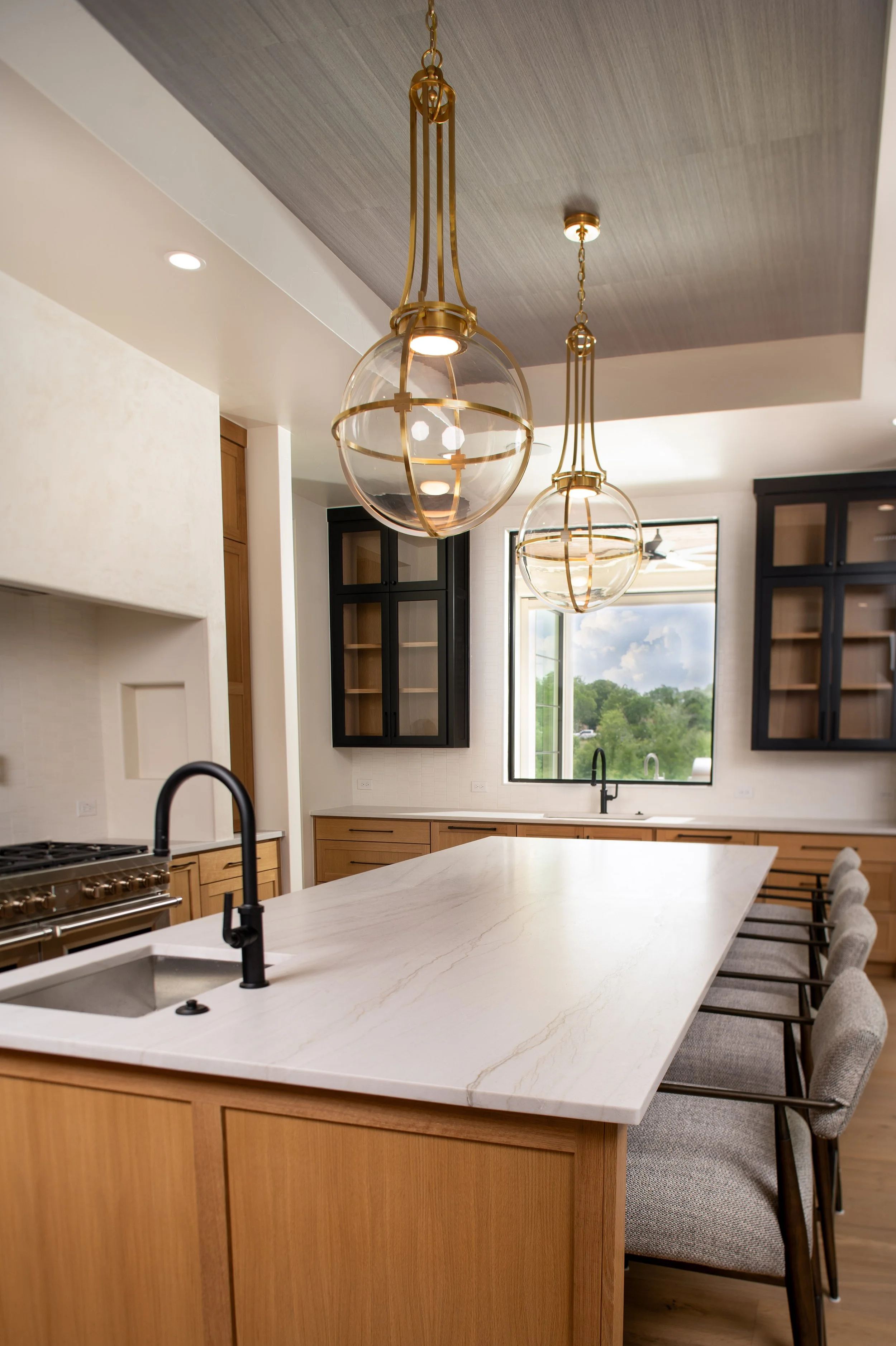 500 GoodNight Int.-2c.jpg