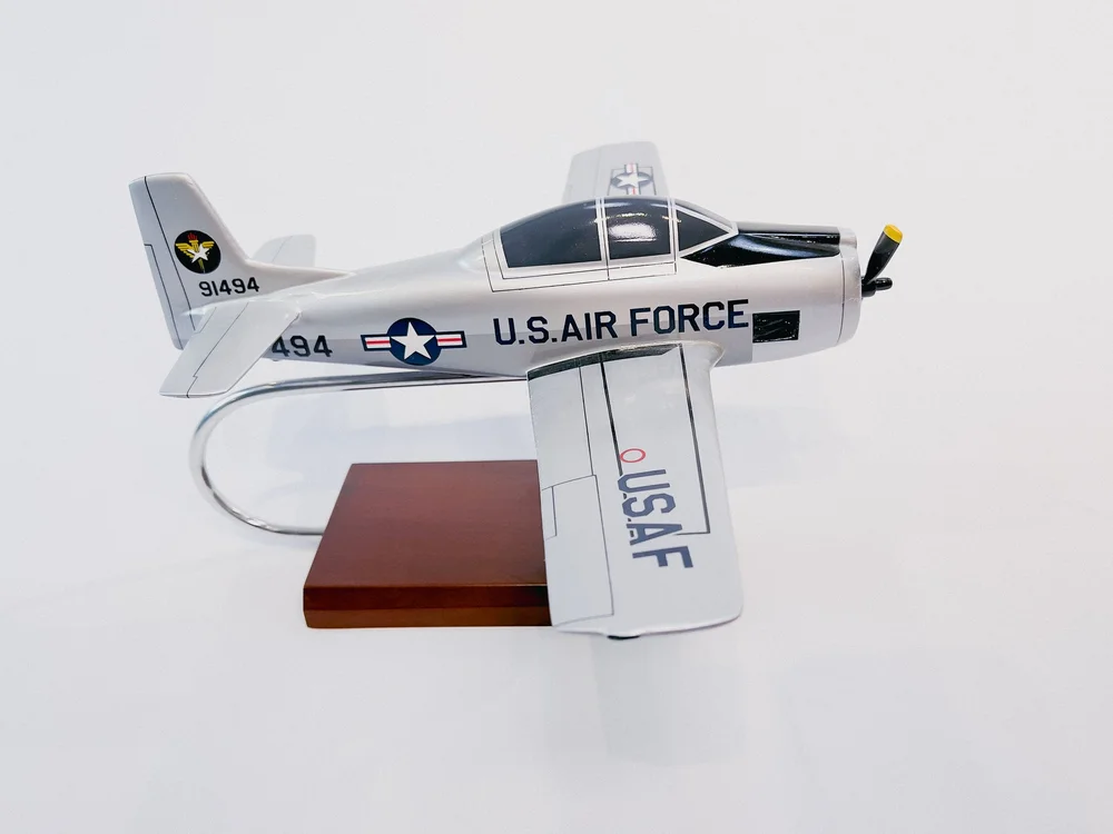 Museum of Military Models - North American T-28A Gallery