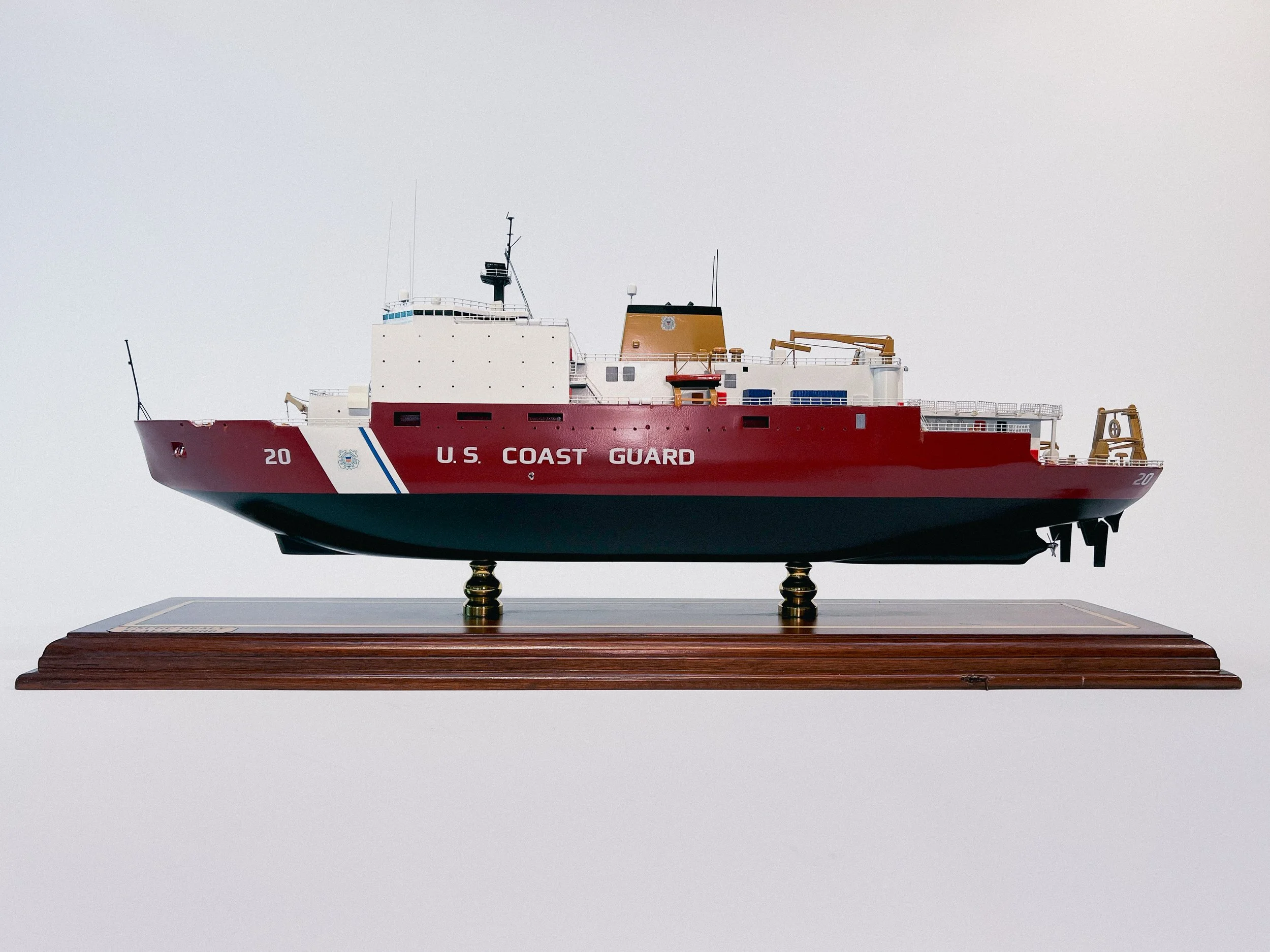 Uscgc Racks Museum of Military Models - USCGC Healy (WAGB-20)