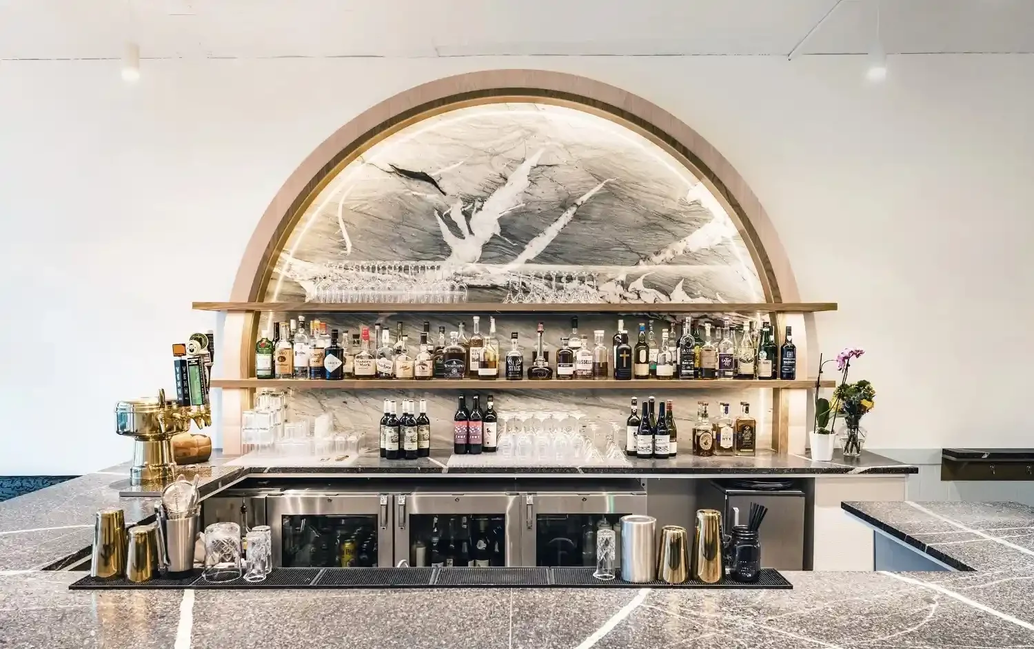 Bar photo 1