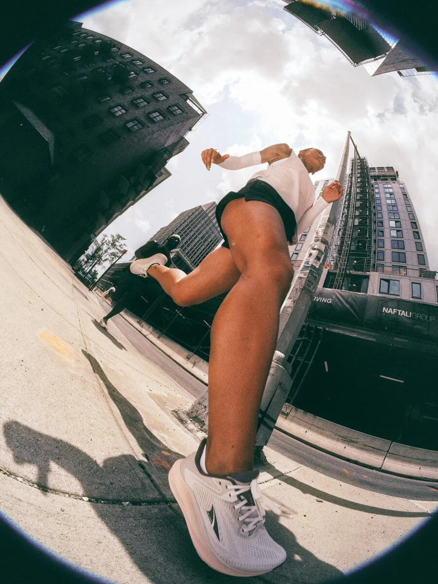 F25_Road_Torin 8_Womens_Tan_AL0A85QF922_0002.jpg
