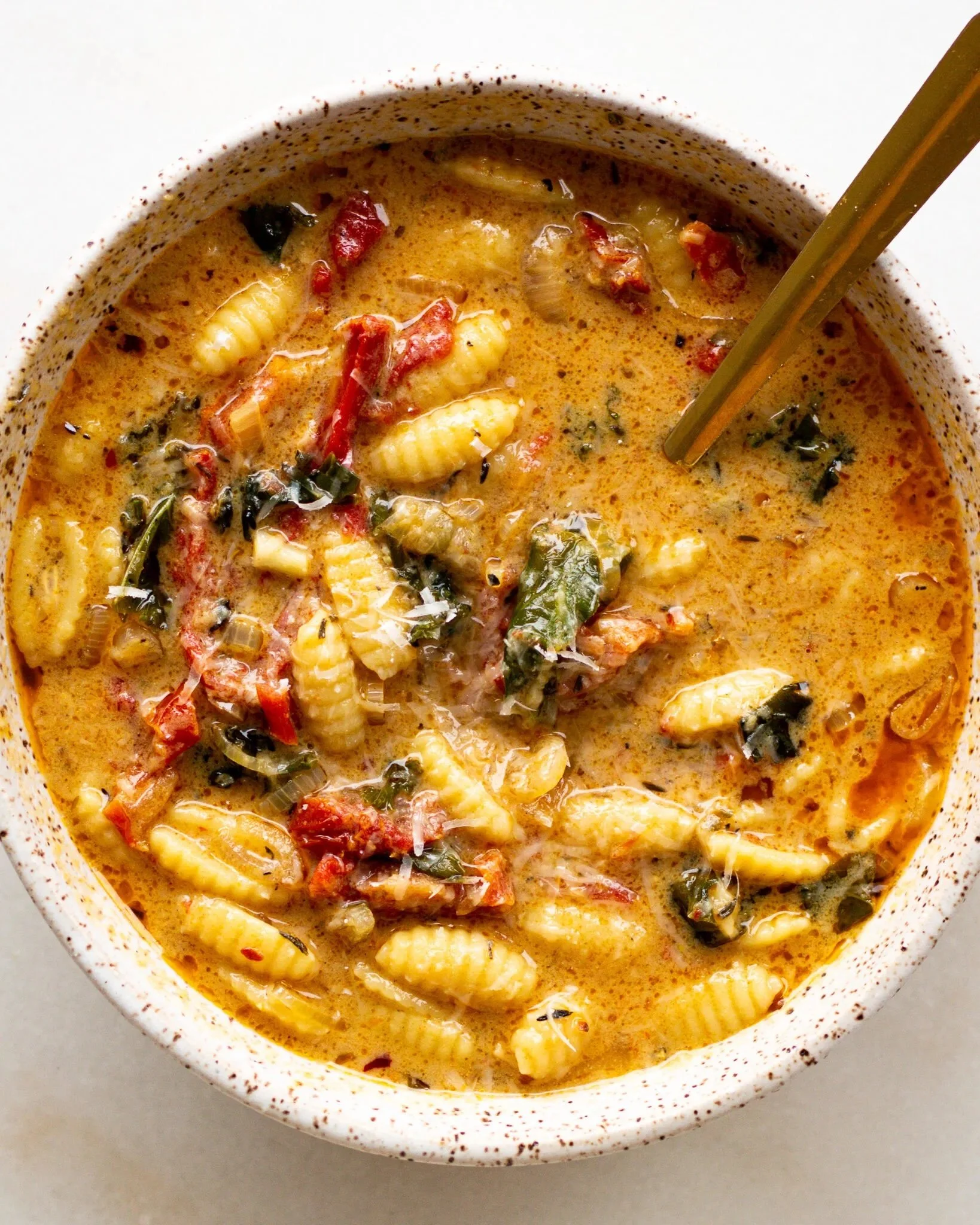 Brothy Sundried Tomato &amp; Kale Pasta