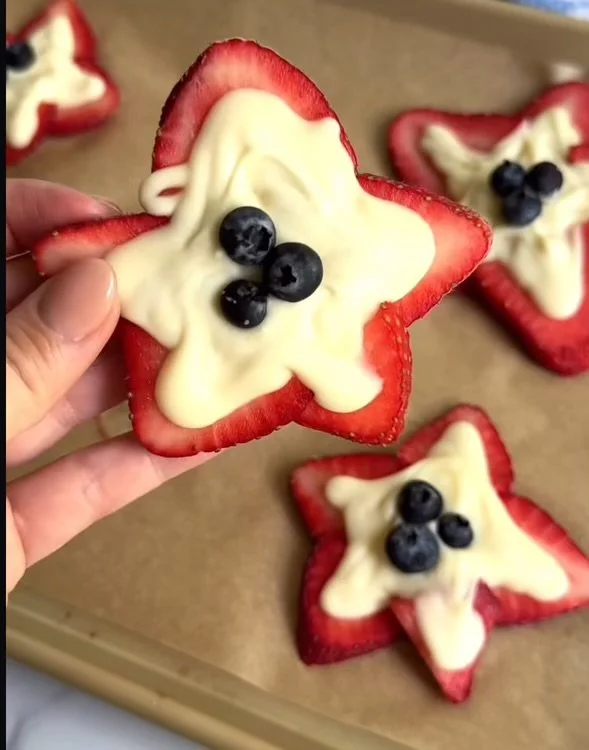 Star-berry Banana Chocolate Bark