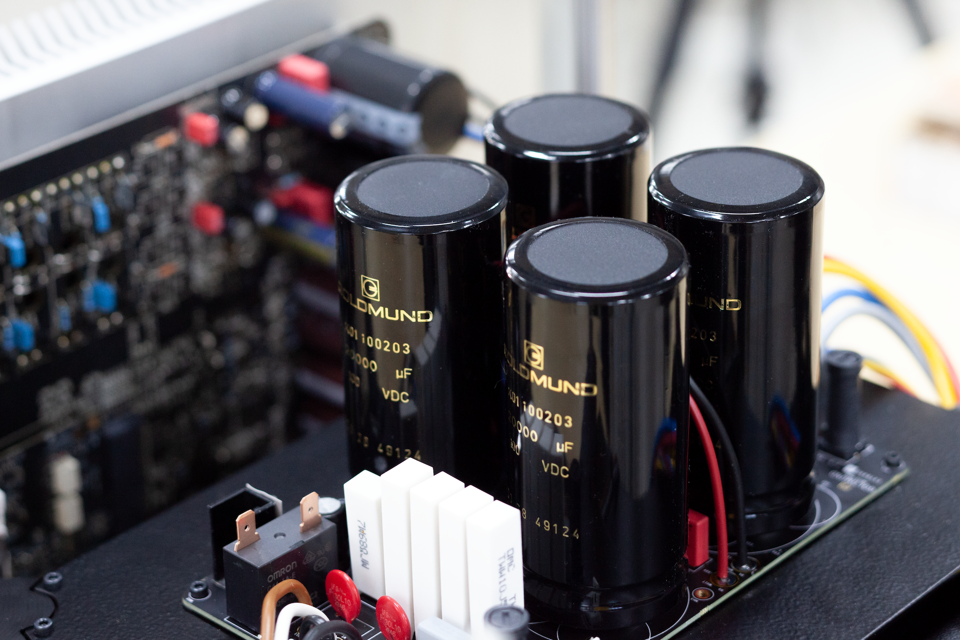 telos-800-internal-treated (1 of 1).png