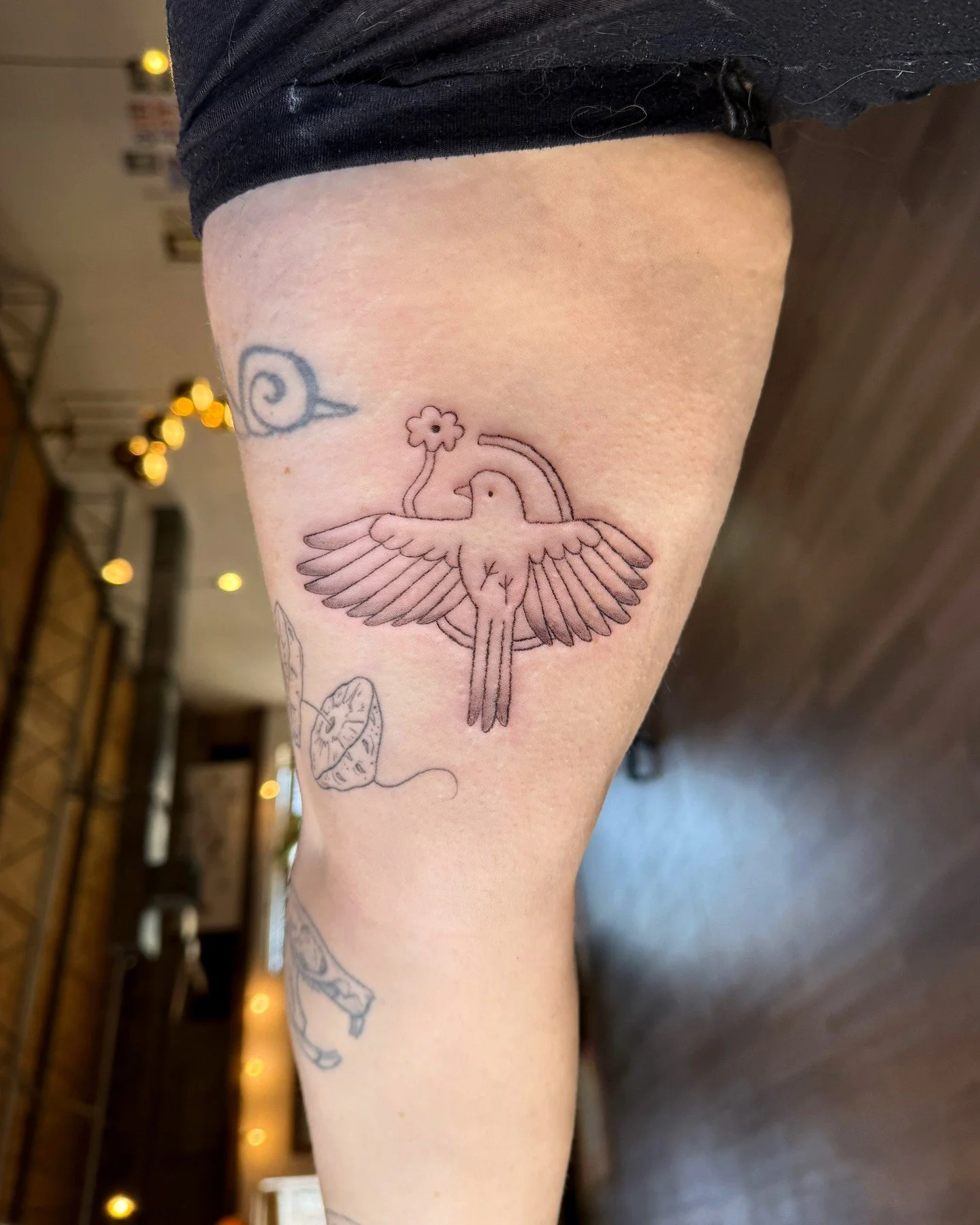 This was my first tattoo appointment ever in the studio! :~) birb

It&rsquo;s cool seeing my progress as I post these, my recent tattoos haven&rsquo;t seen the light of day yet so those are coming :3