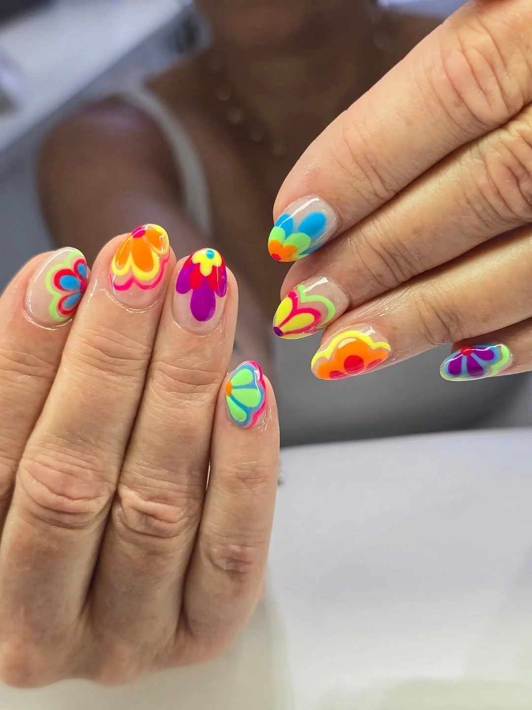 Colour therapy but make it cute 💖✨

📍 Jade Nail Bar / 729 1 Ave NE, Calgary, AB, T2E 0B8
📞 (403) 969-9263
🌐 Jadenailbaryyc.ca

#yycnailsalon #yycnailart #yycnails #nails #nailart