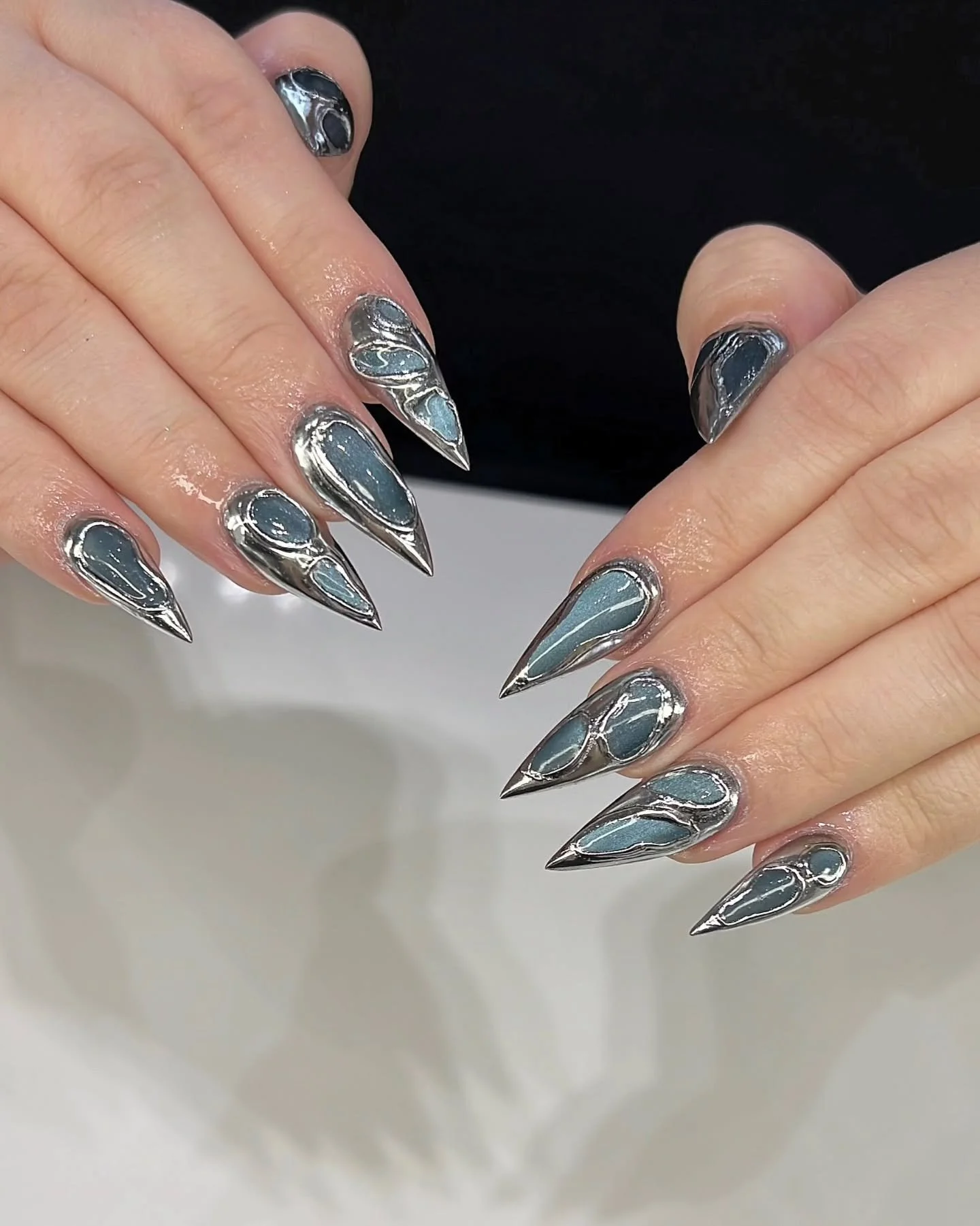 Serving liquid metal energy 🩶

📍 Jade Nail Bar / 729 1 Ave NE, Calgary, AB, T2E 0B8
📞 (403) 969-9263
🌐 Jadenailbaryyc.ca

#yycnailsalon #yycnails #yycnailart #nails #nailart