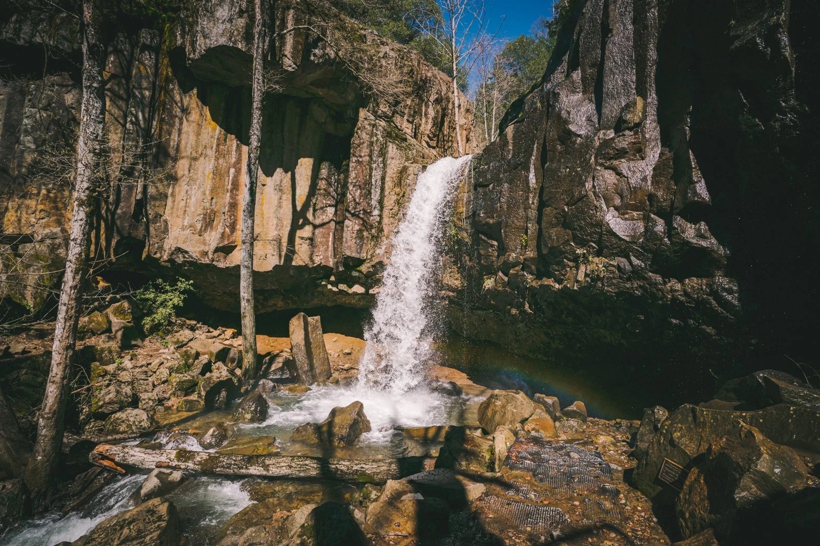 hedge-creek-and-faery-falls-BMC05540-0002-web.jpg