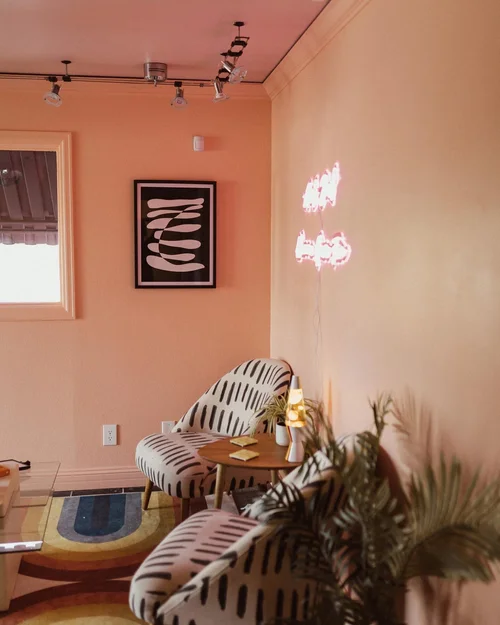 Sittin' Pretty Salons