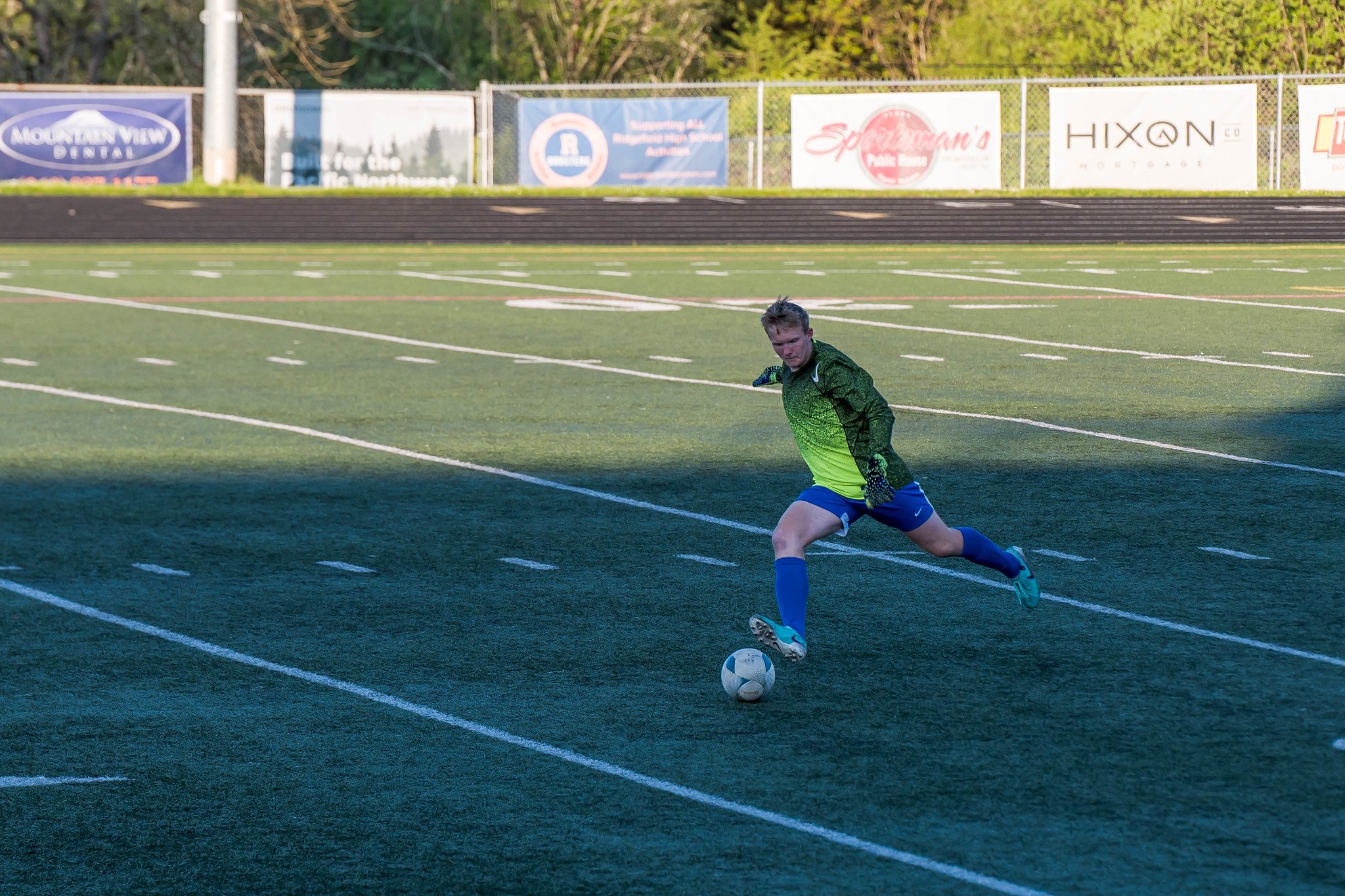Playing out of the box for a clearance, aka "the sweeper-keeper"