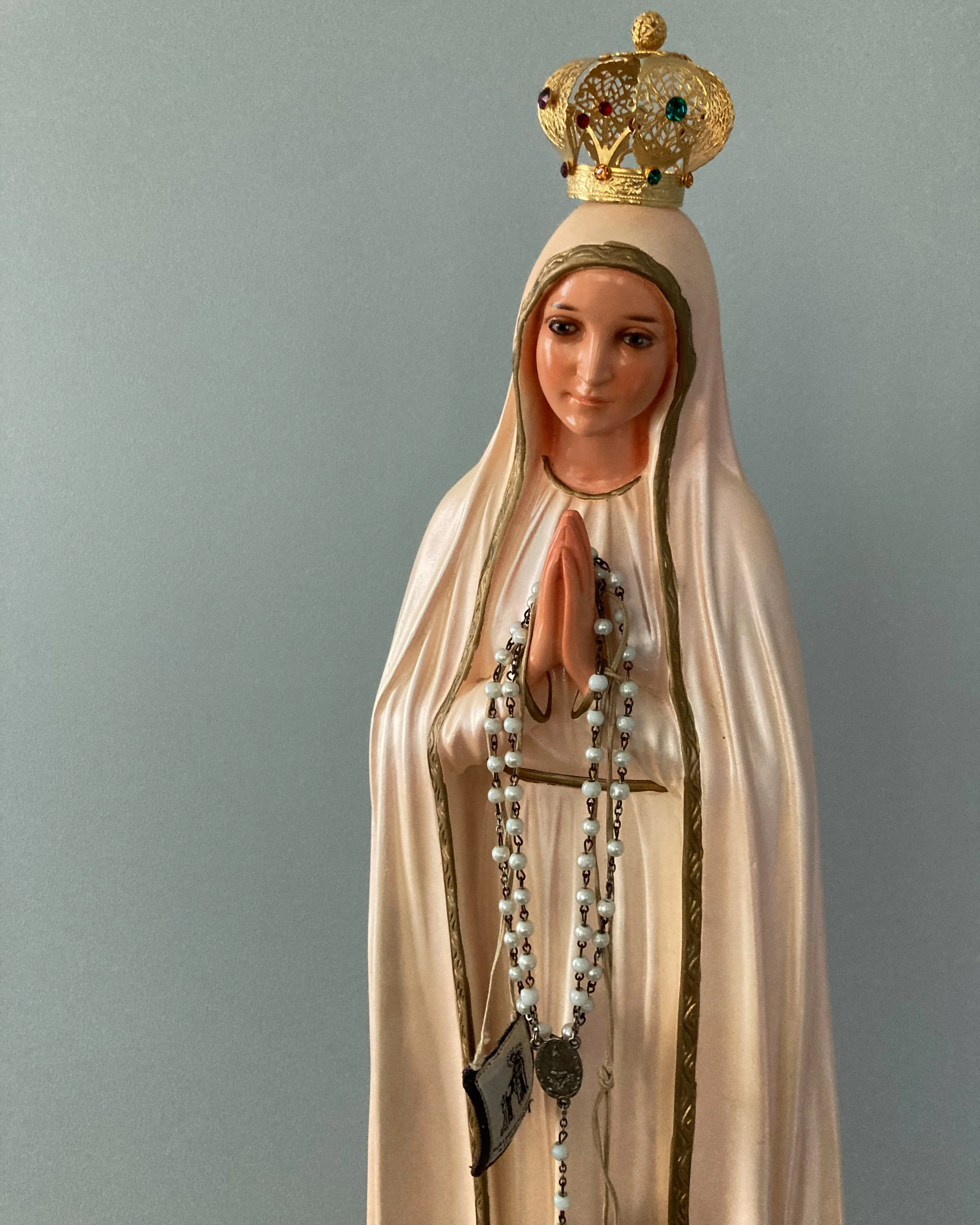 Our Lady of Fatima statue