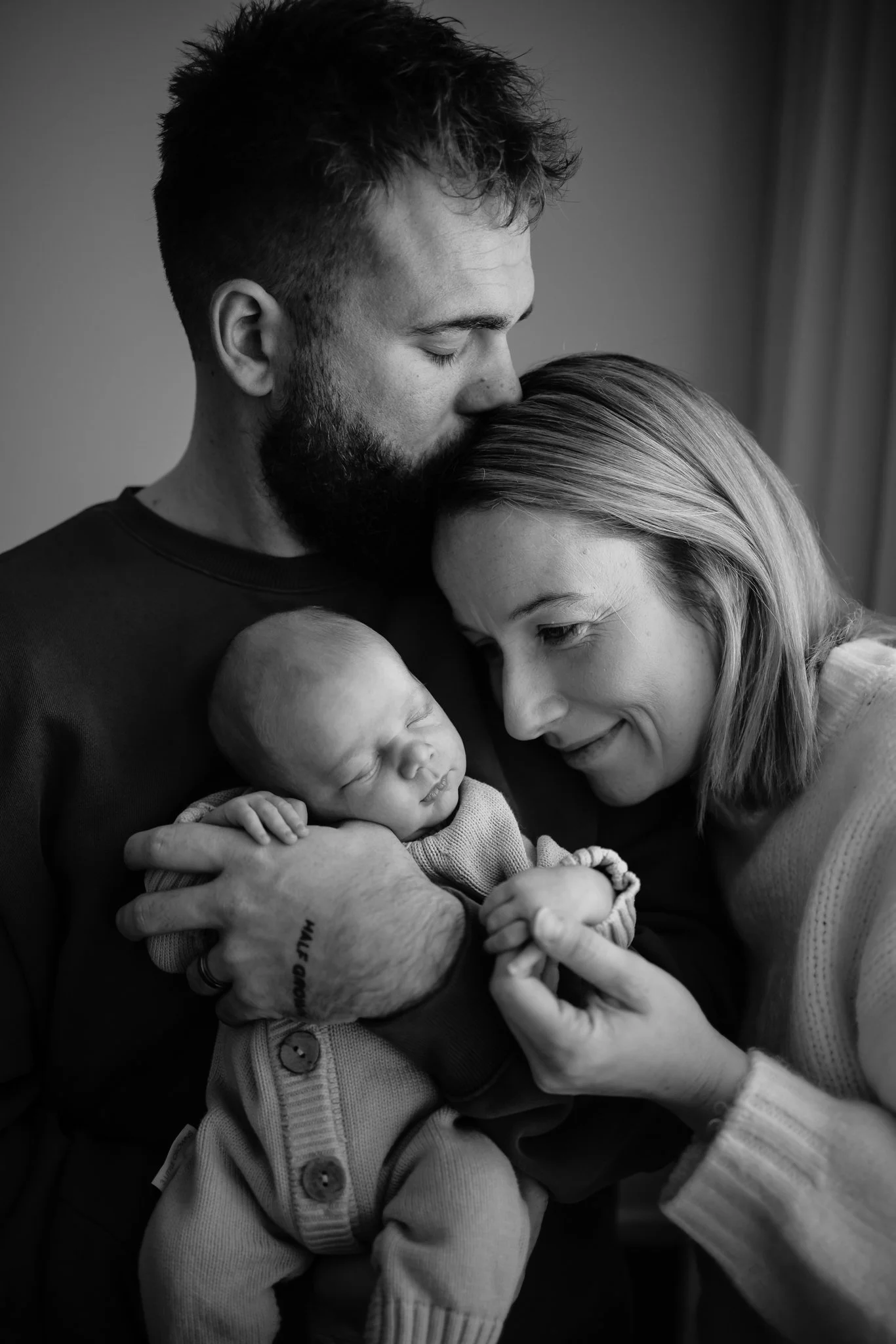 AlexNewbornbyDannielleCookPhotography_SNEAK-10.jpg