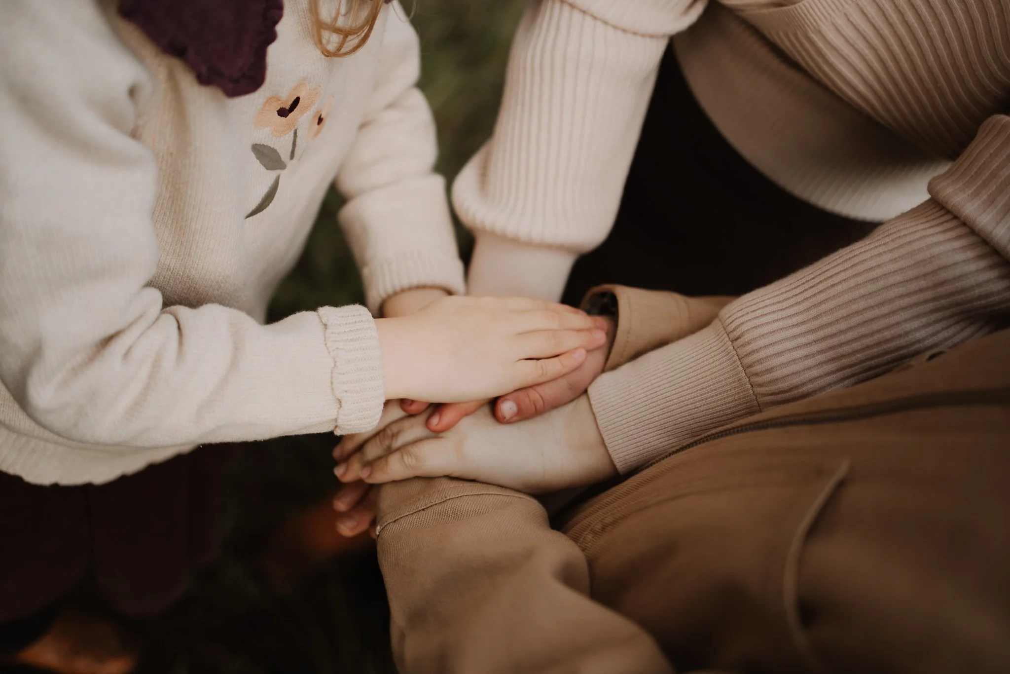 Jess_fam_DANNIELLECOOKPHOTOGRAPHY_SNEAKpeek-5.jpg
