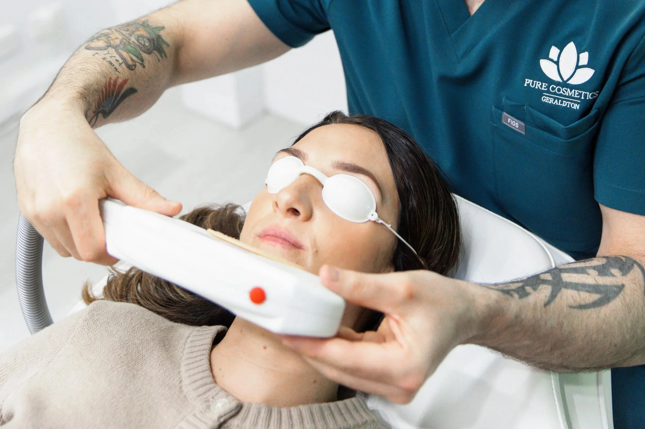 advanced rejuvenation package - carbon laser peel - ipl skin rejuvenation - led light therapy - collagen production - elastin production - glowing skin - skin treatment - skin clinic - cosmetic clinic - geraldton - pure cosmetics