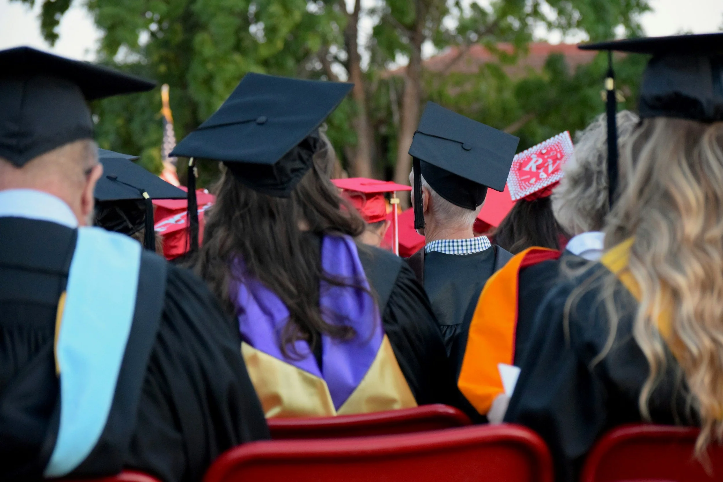 Online therapy group for former college students | texas therapist for college graduates and alumni