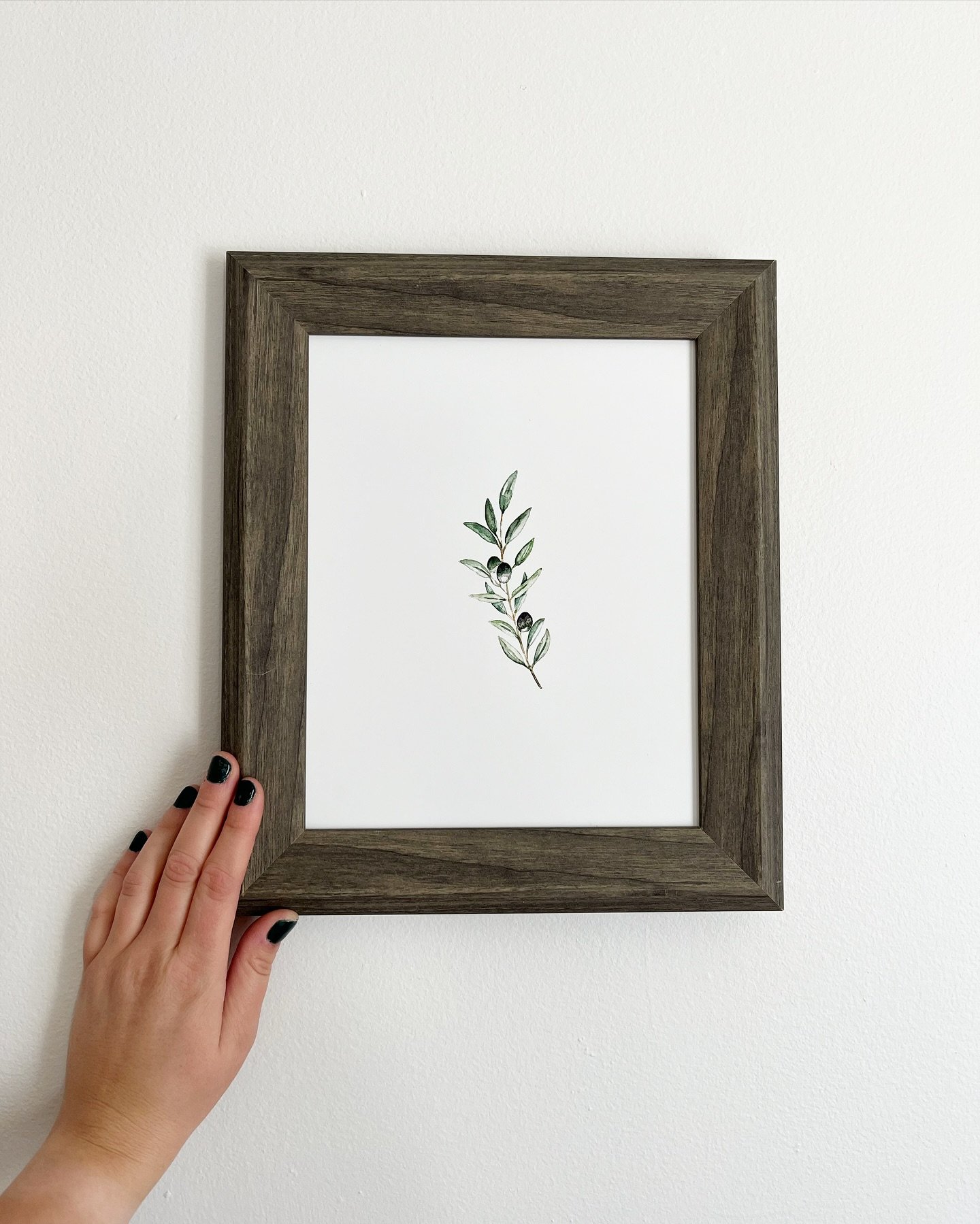 There&rsquo;s something so simple and so lovely about this olive branch print 😍