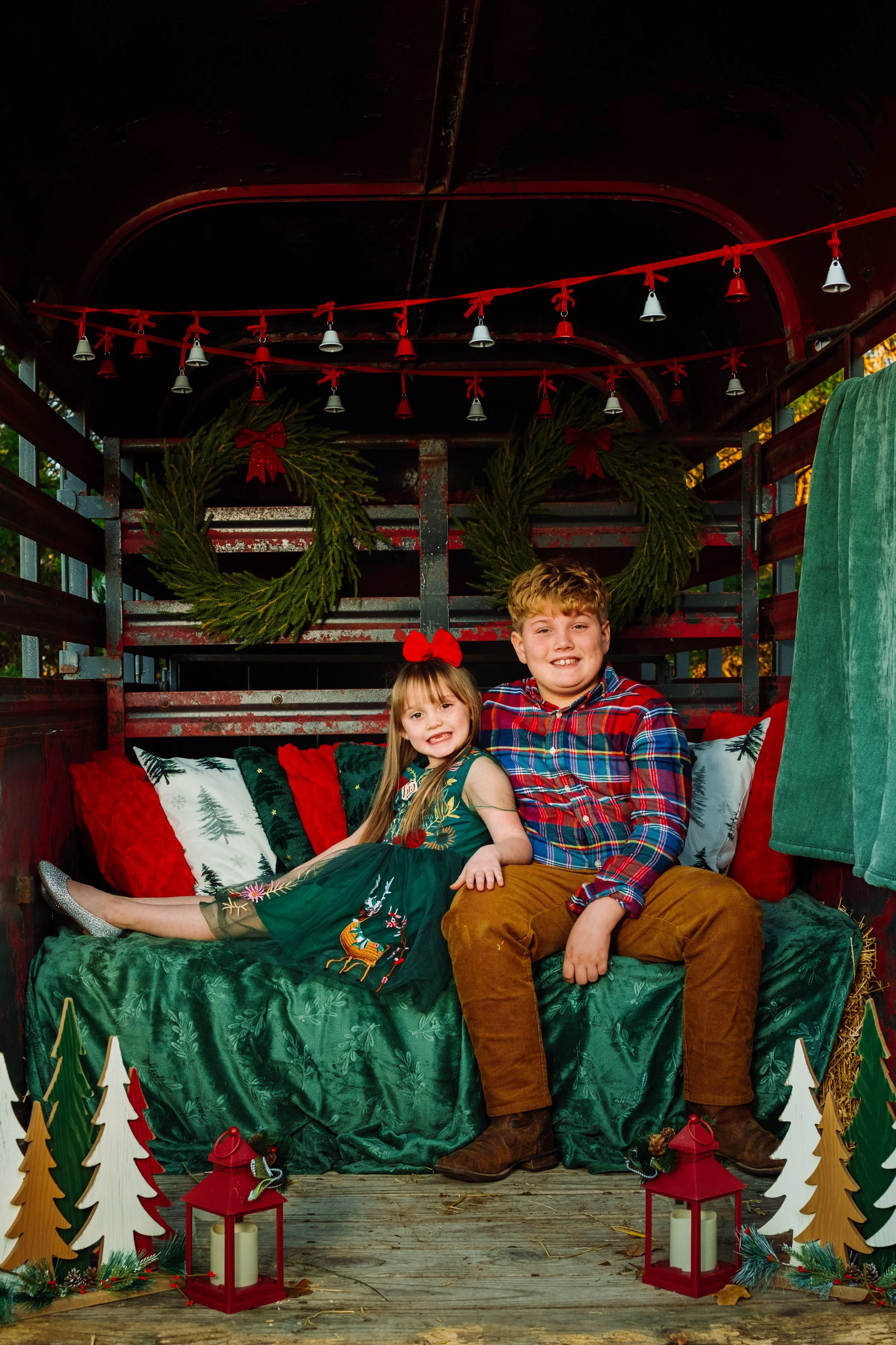 TinaChristmas_2025-25.jpg