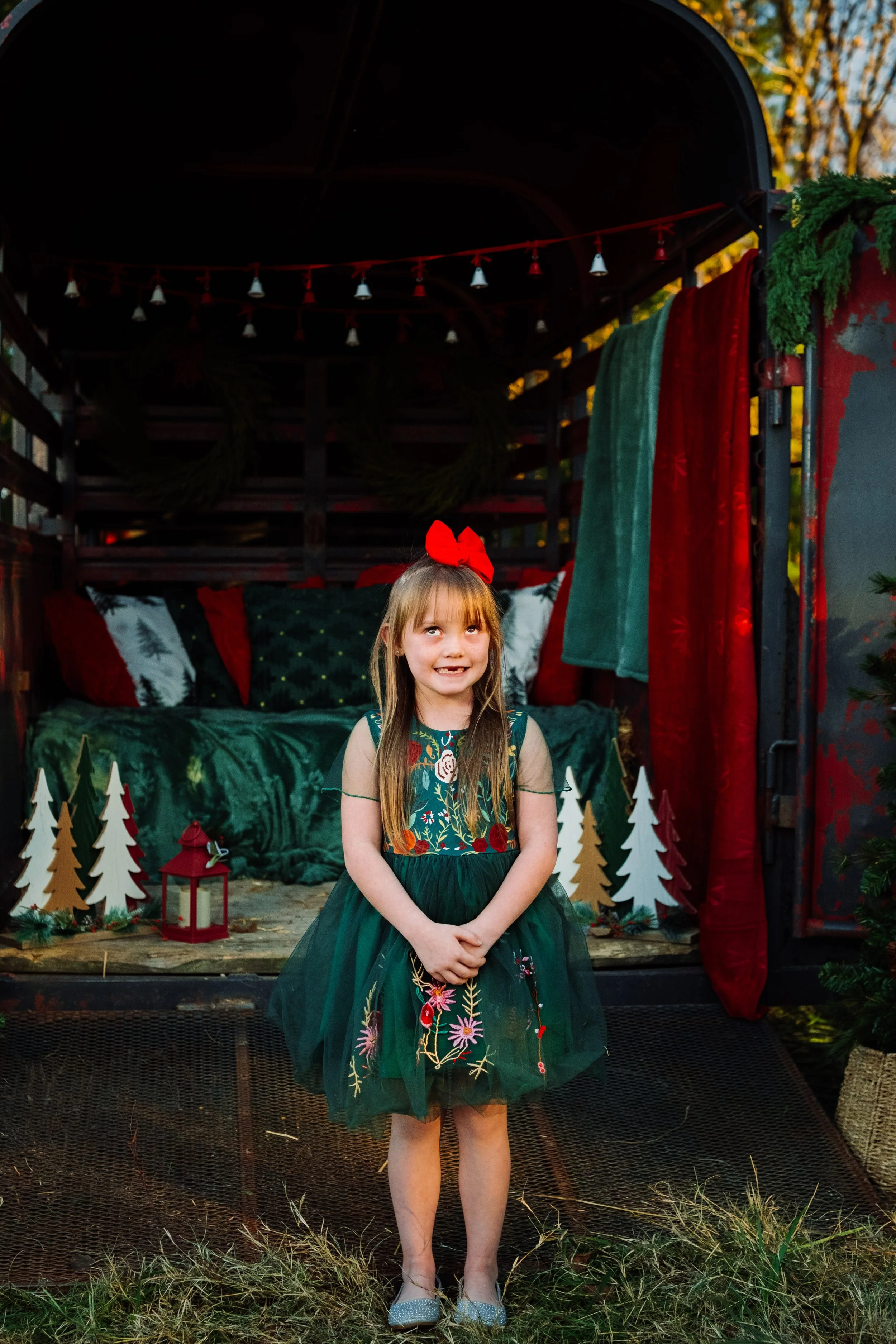 TinaChristmas_2025-02.jpg