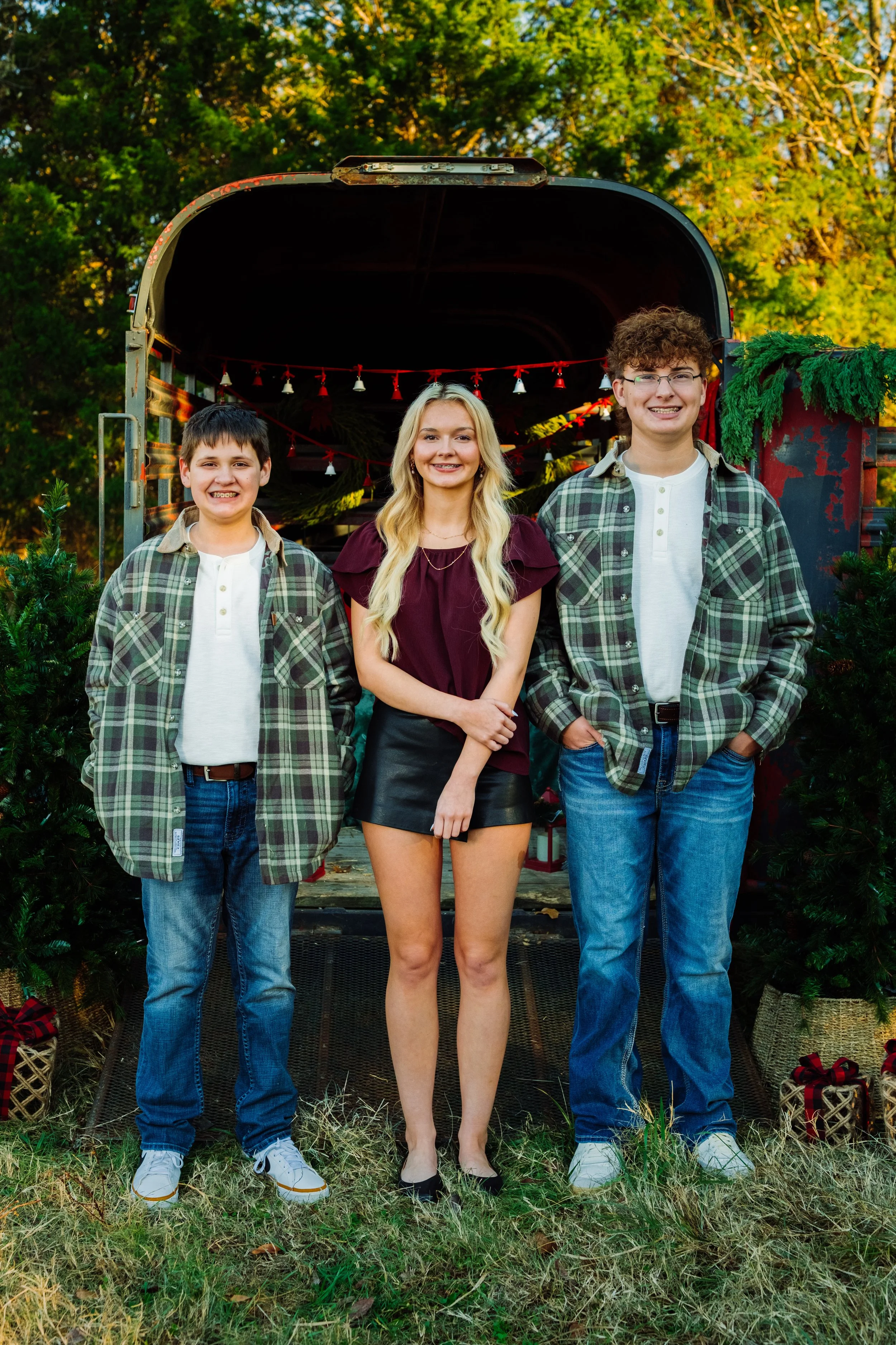 JessicaChristmas_2025-15.jpg
