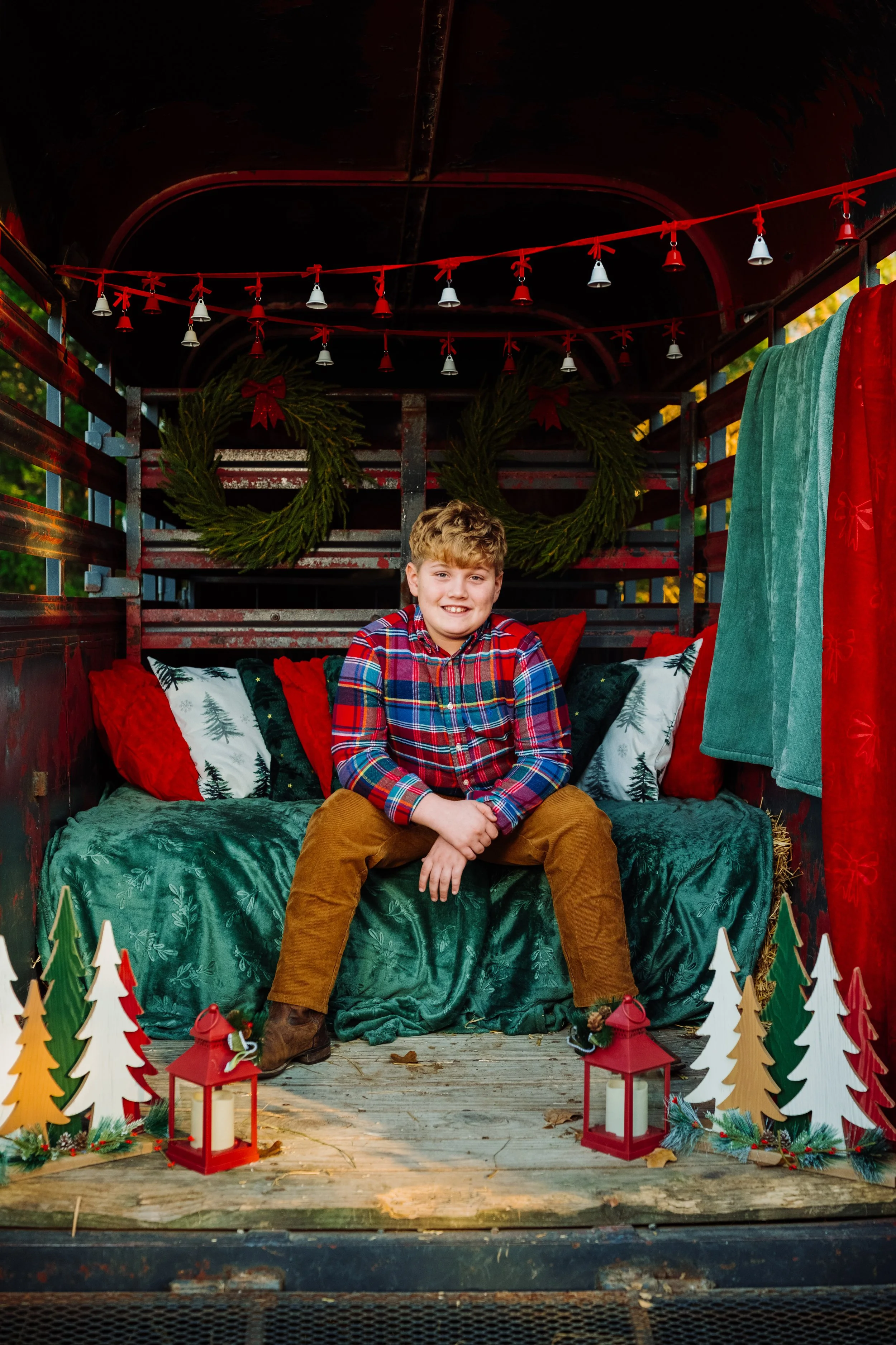 TinaChristmas_2025-13.jpg