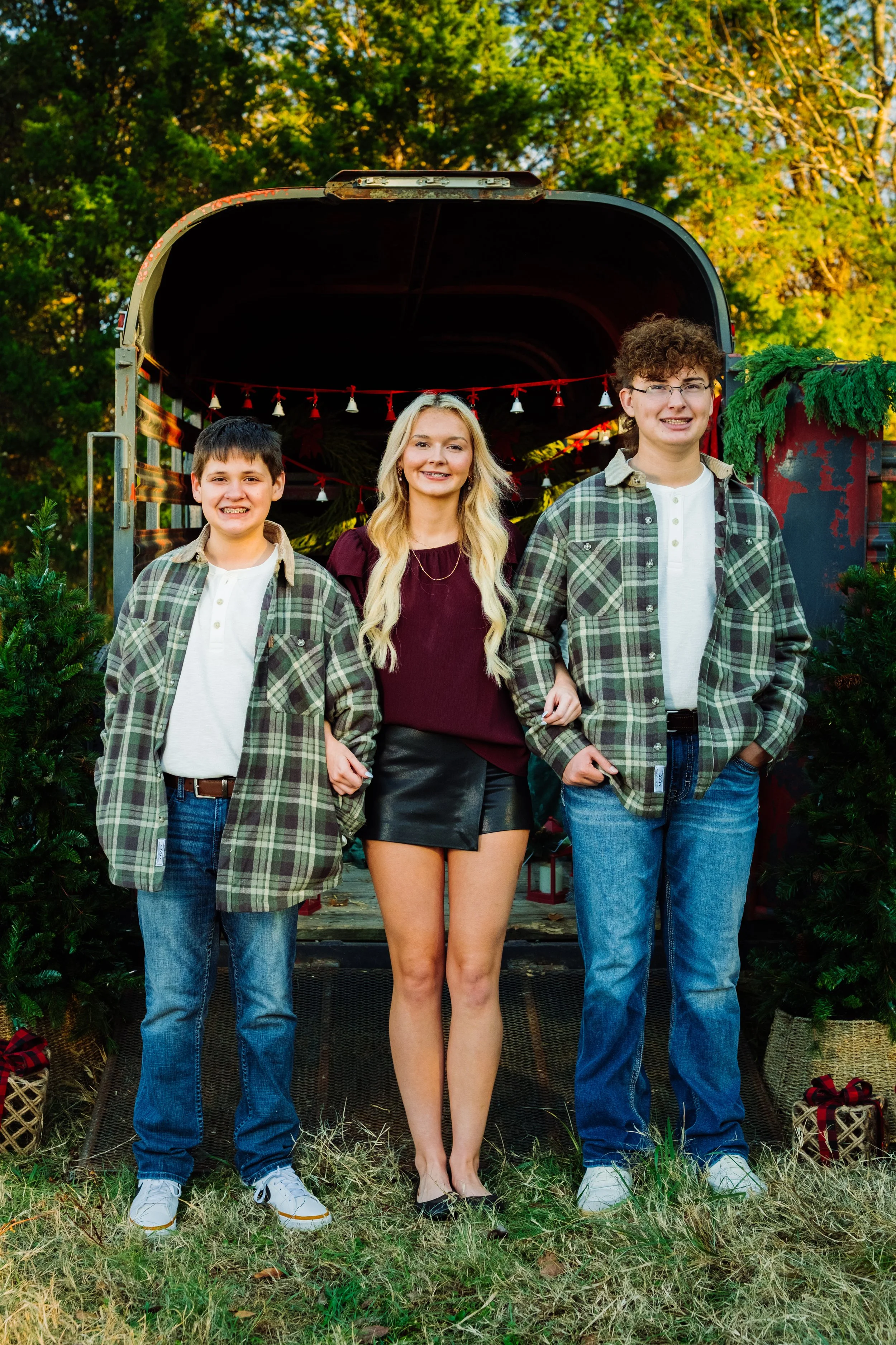 JessicaChristmas_2025-17.jpg