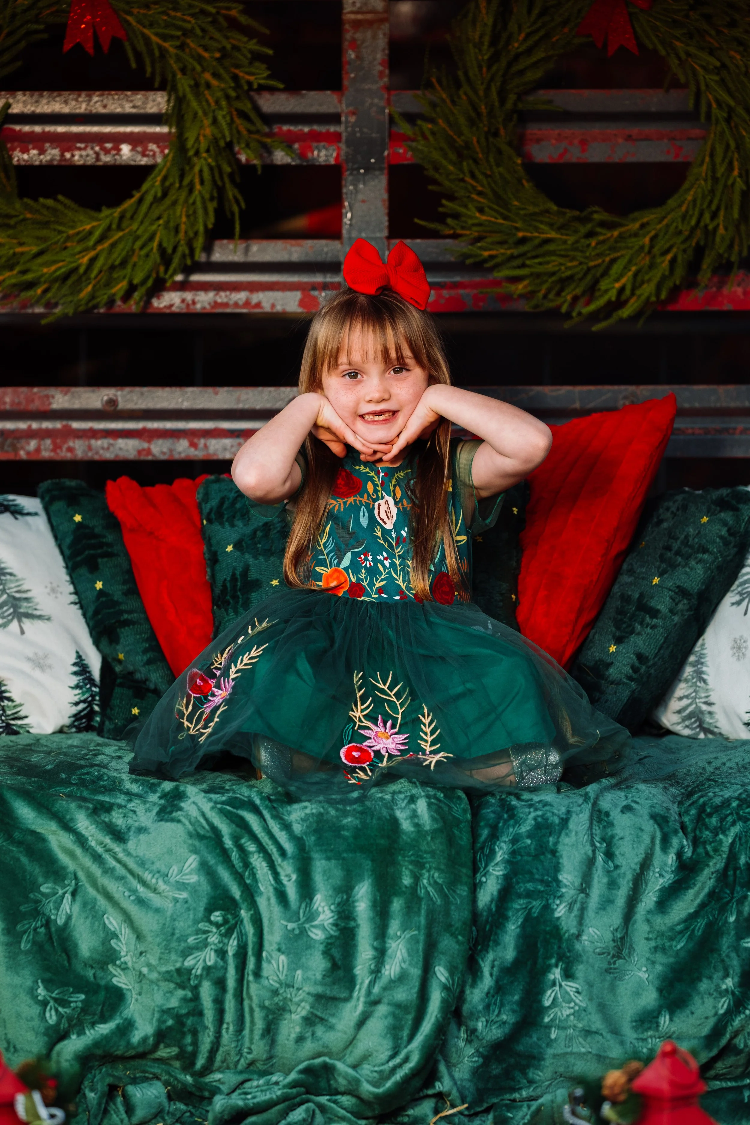 TinaChristmas_2025-66.jpg