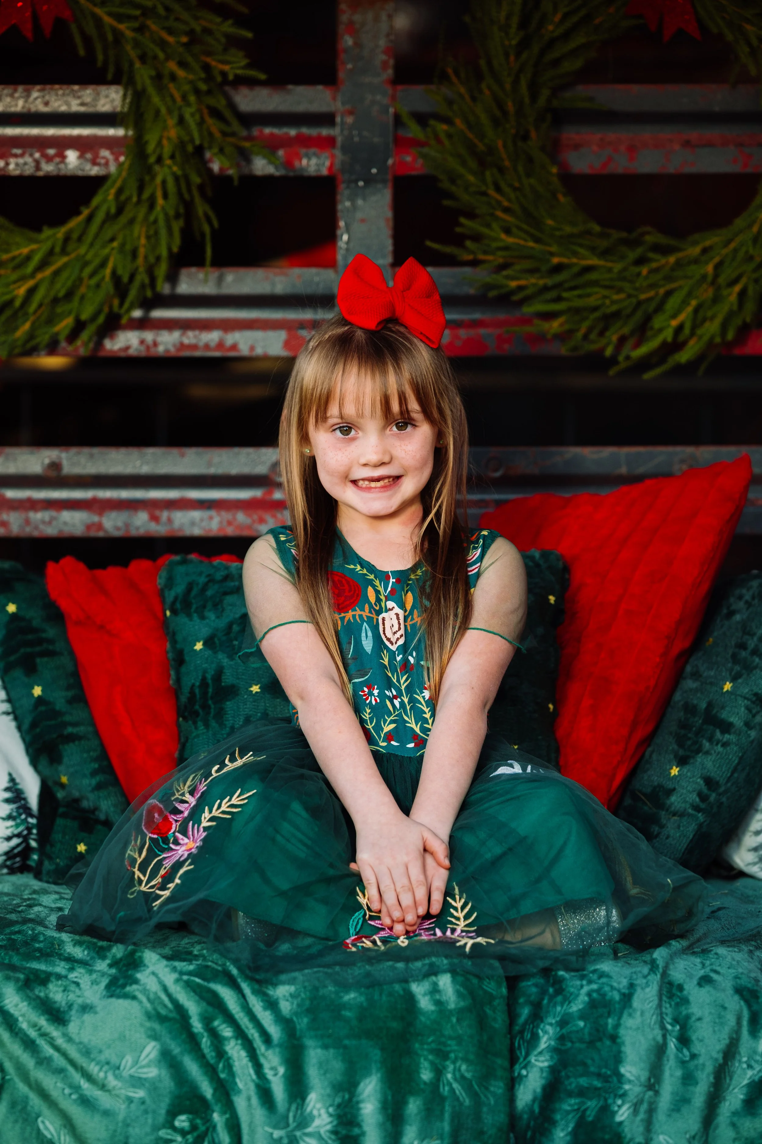 TinaChristmas_2025-65.jpg