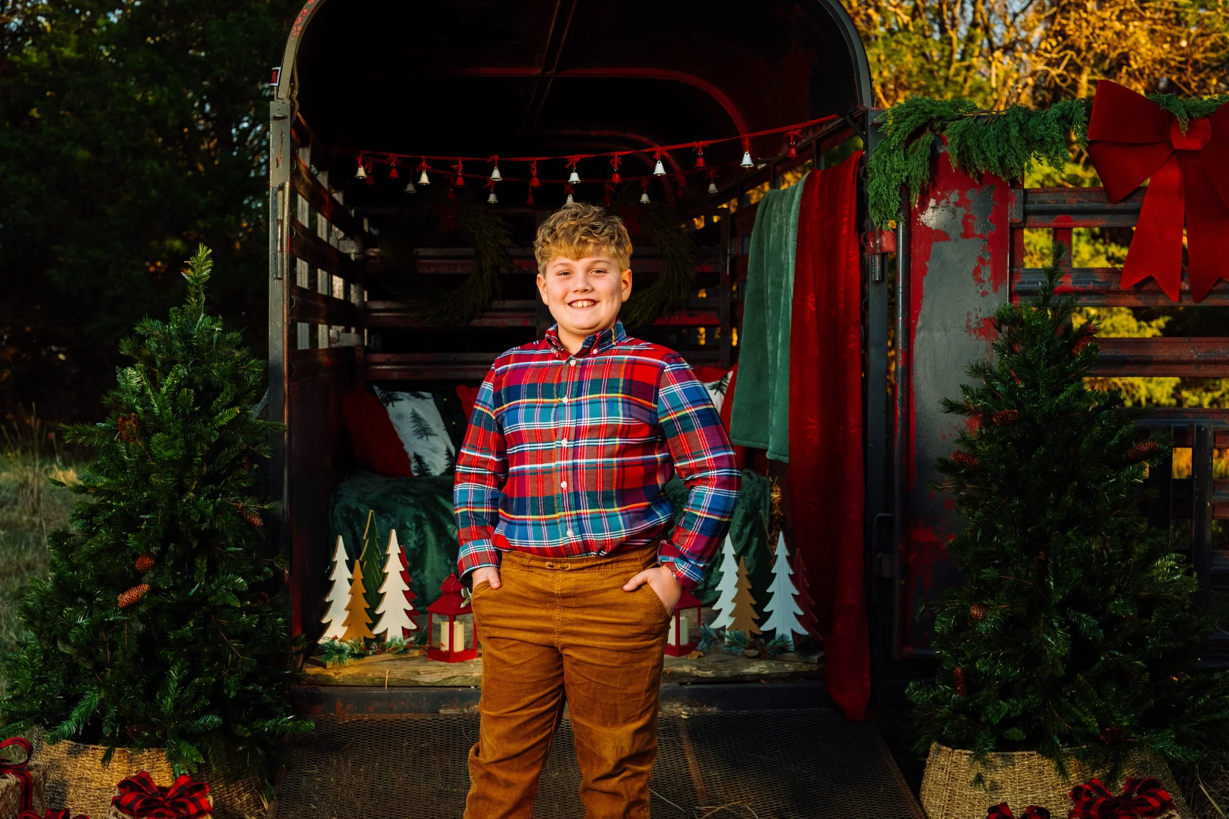 TinaChristmas_2025-09.jpg
