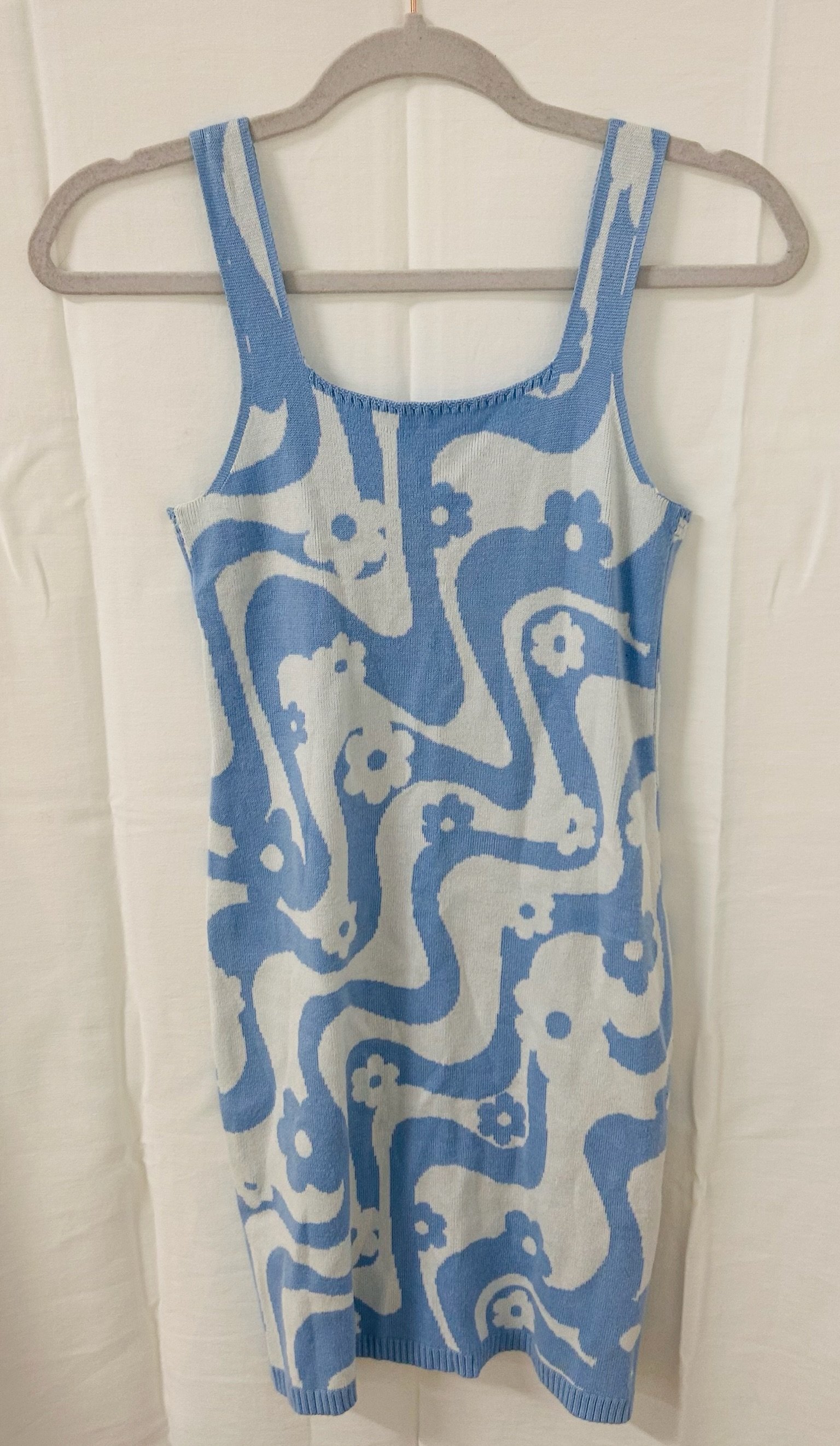 BX2 #24_Hollister Blue Flower Knit Dress_Size XS