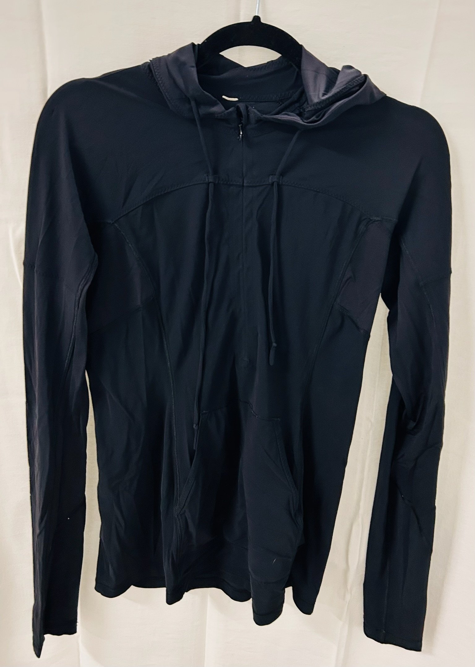 BX3 #4_Black Hooded Athletic Top_Size M