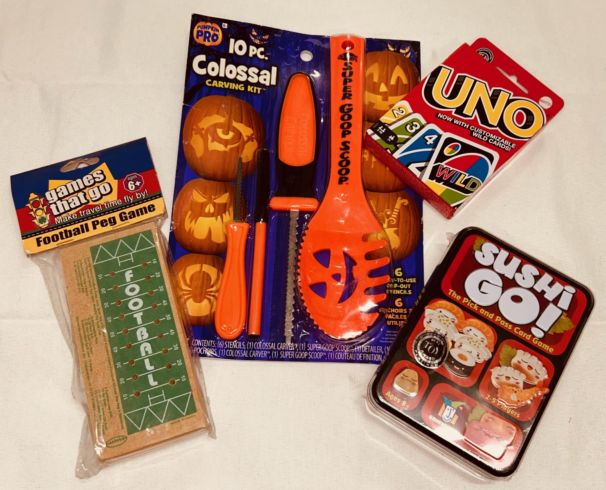 KD #4_Kids Bundle (Carving Kit, Uno, Sushi Go, Football Peg Game)