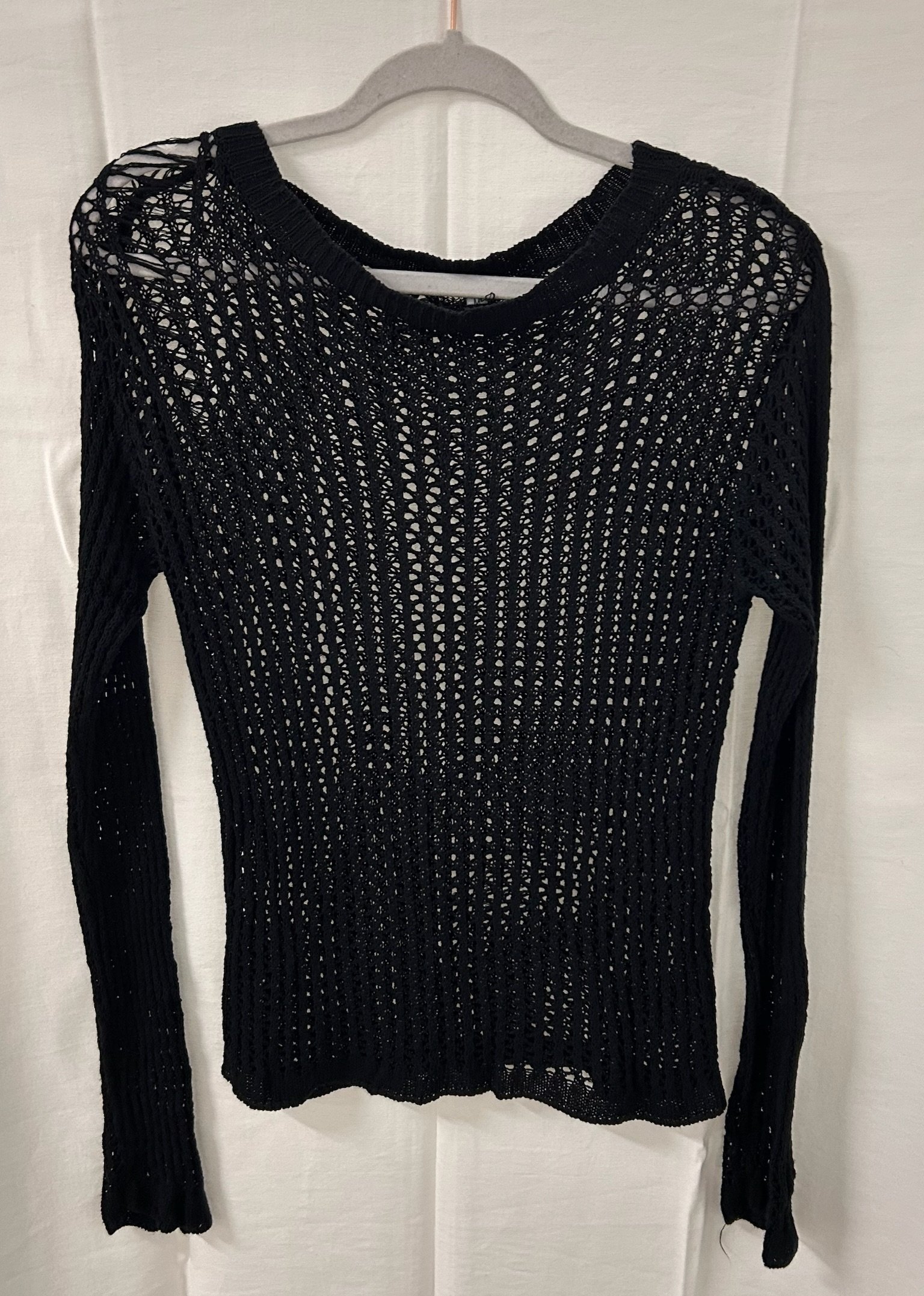 BX3 #11_Black Knit Sweater_Size M