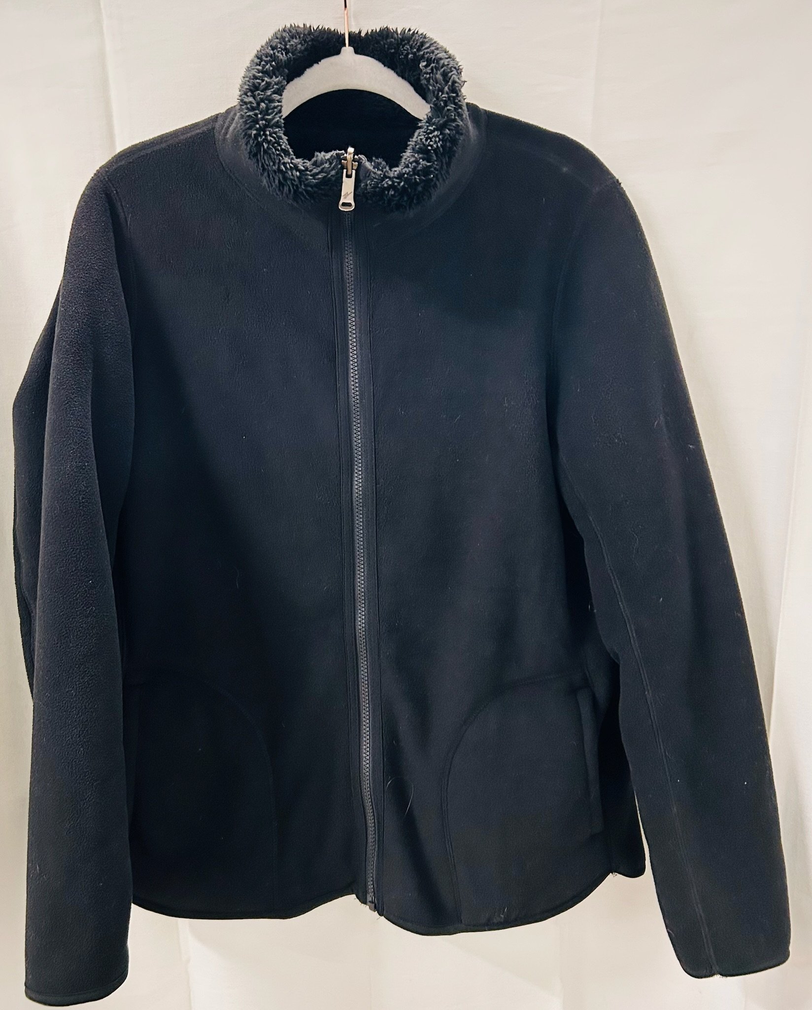 BX3 #1_Black Fleece Jacket_Size M