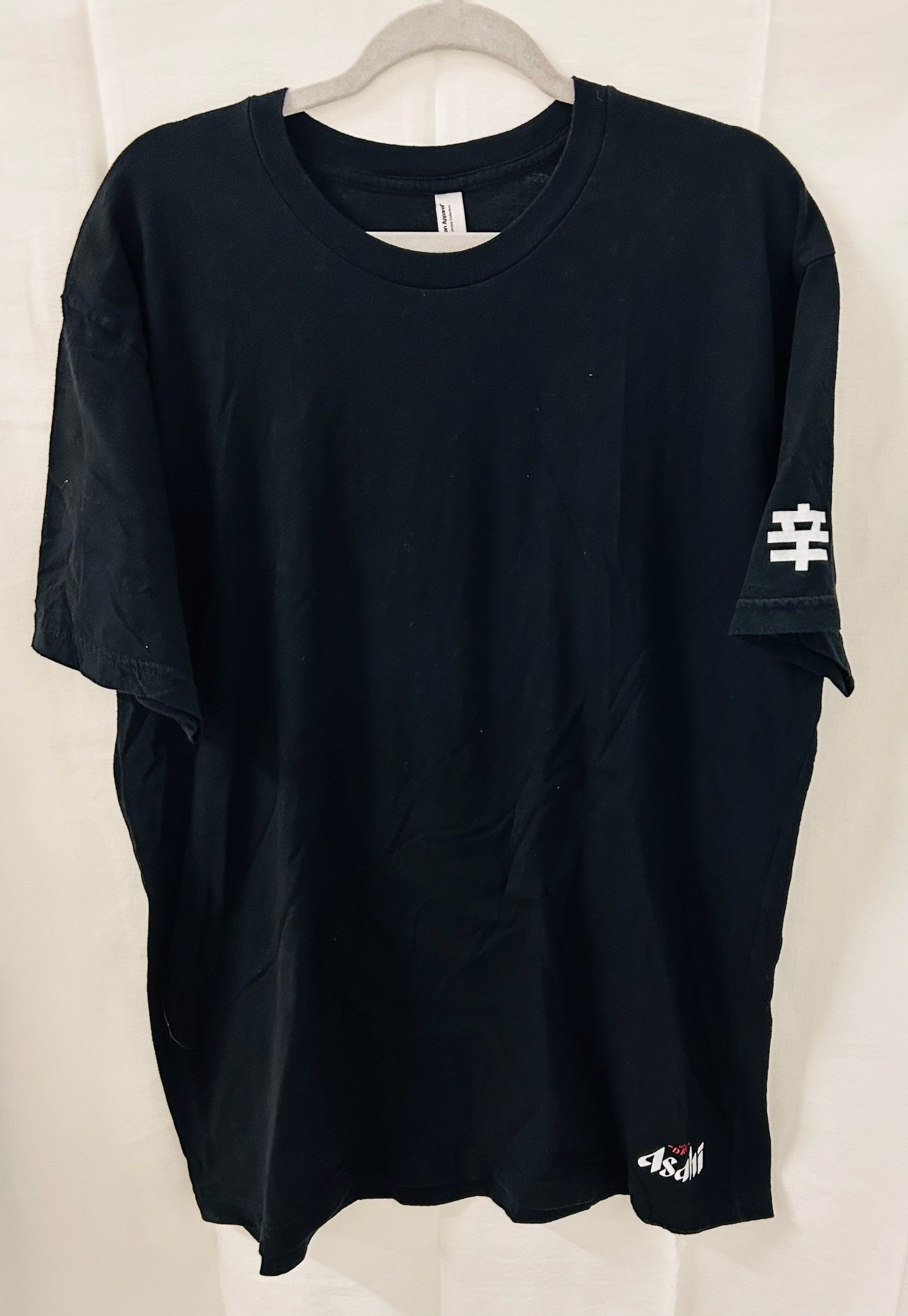 BX4 #19_American Apparel Black Asahi Tee_Size XL