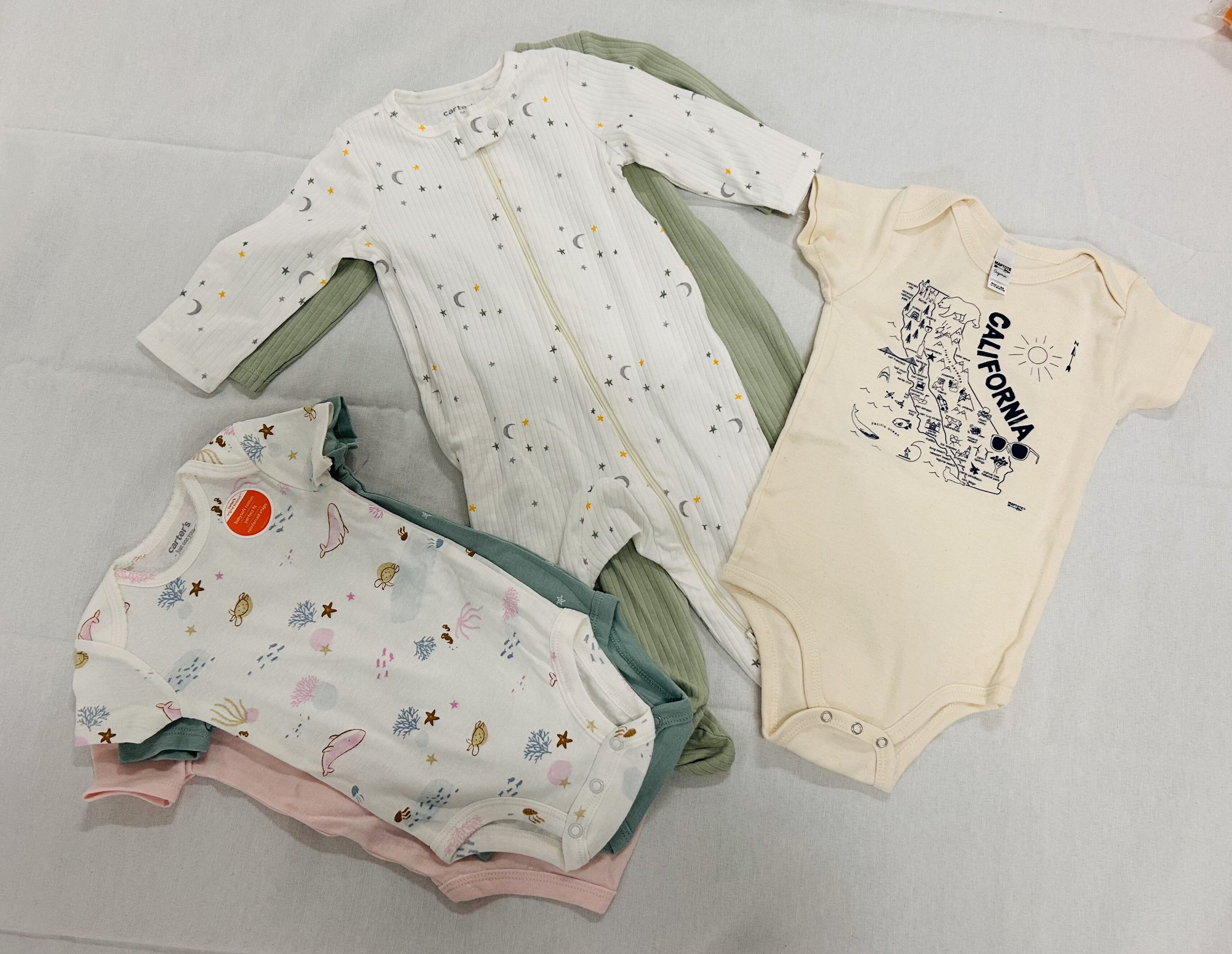 KC #2_Baby Onesie Bundle_Size 3-18 Months
