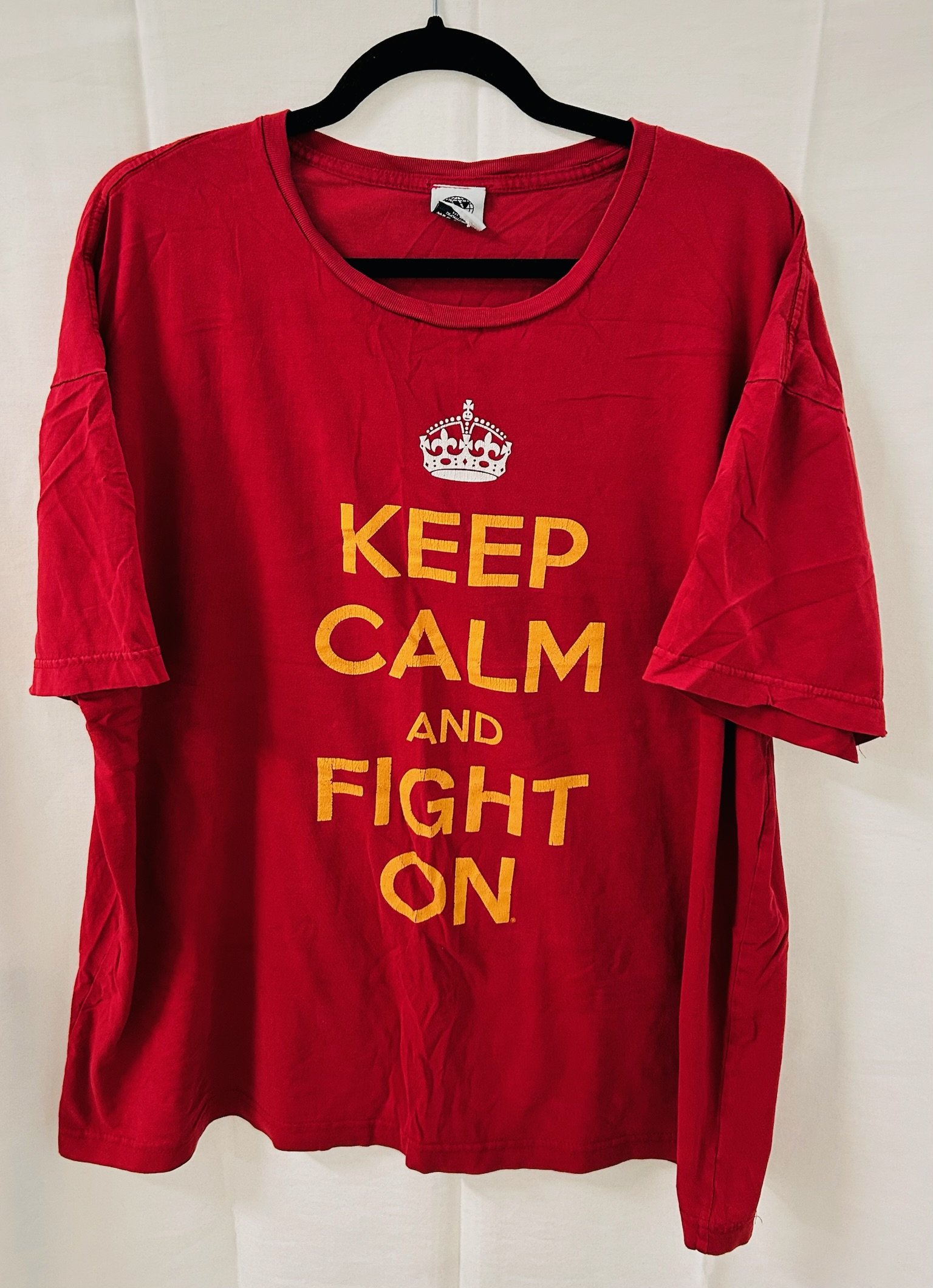 BX4 #27_Keep Calm + Fight On Tee_Size XL