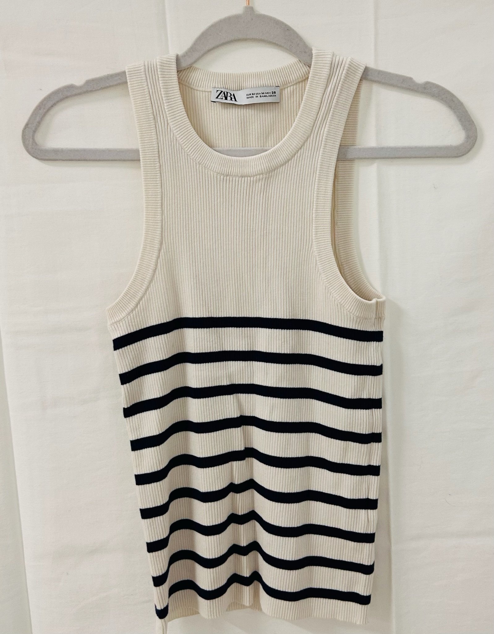 BX2 #32_Zara White Striped Knit Tank_Size M