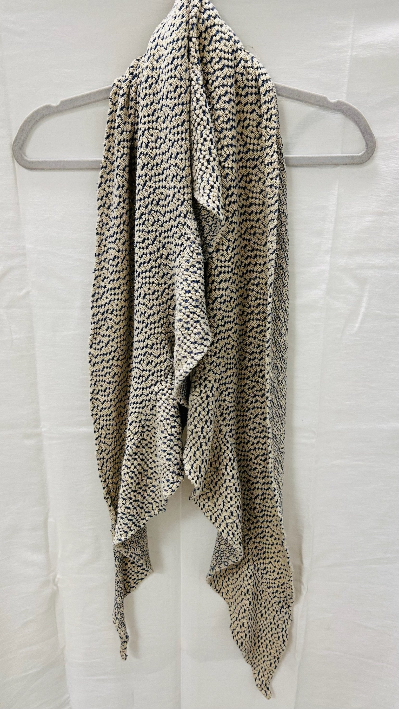 BX5 #45_Beige & Black Scarf