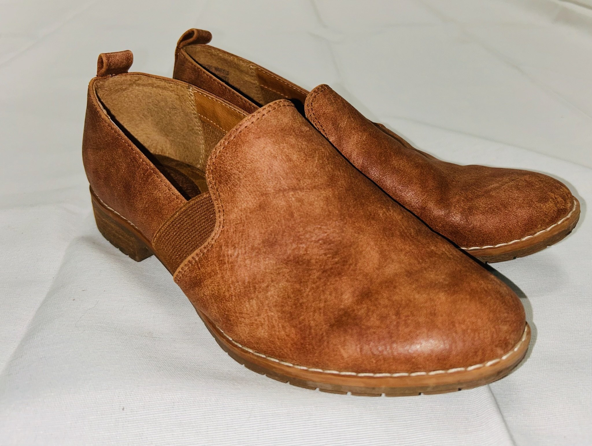 SH #13_Eurosoft Loafers_Women Size 7.5