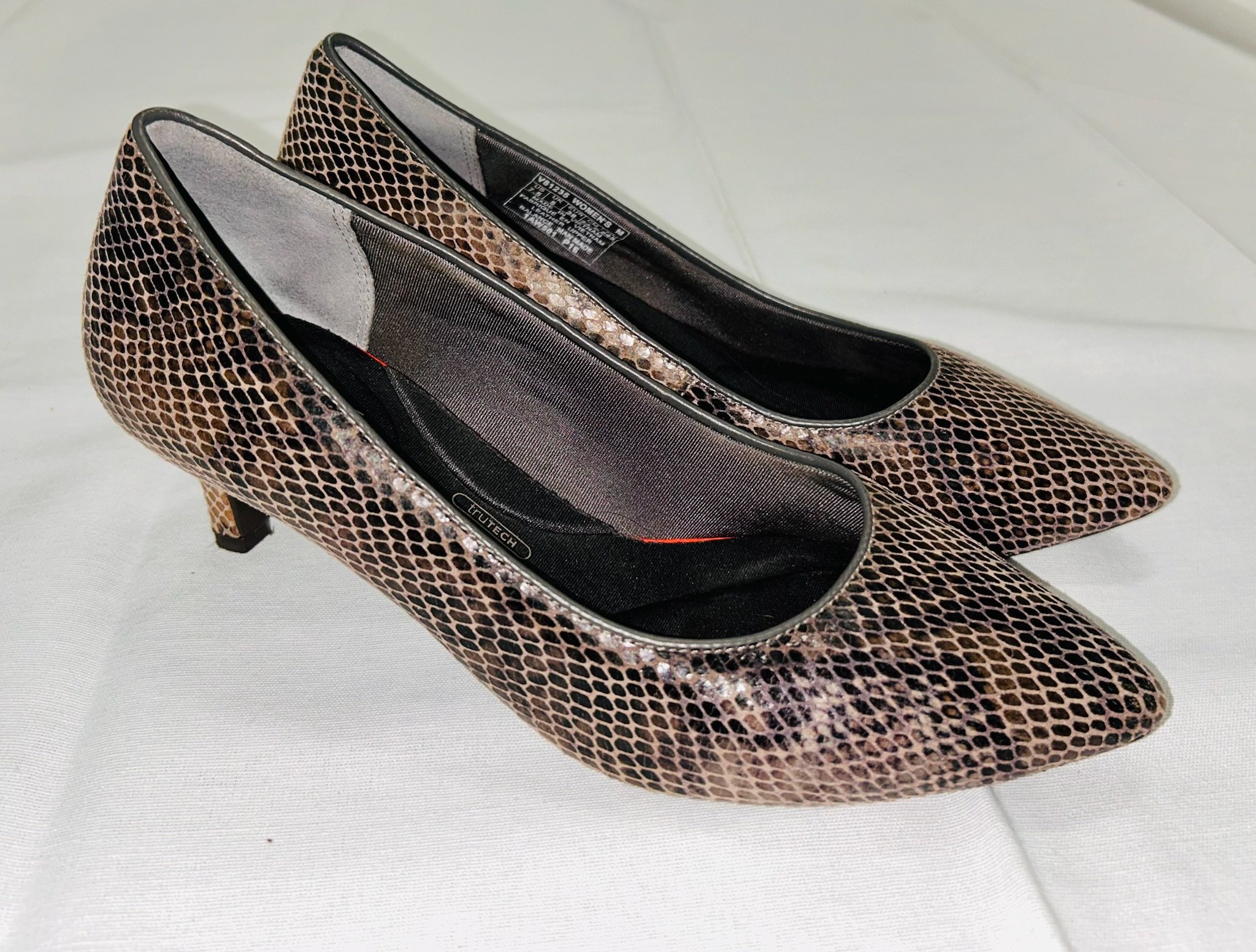 SH #4_Rockport Snake Heels_Women Size 7.5