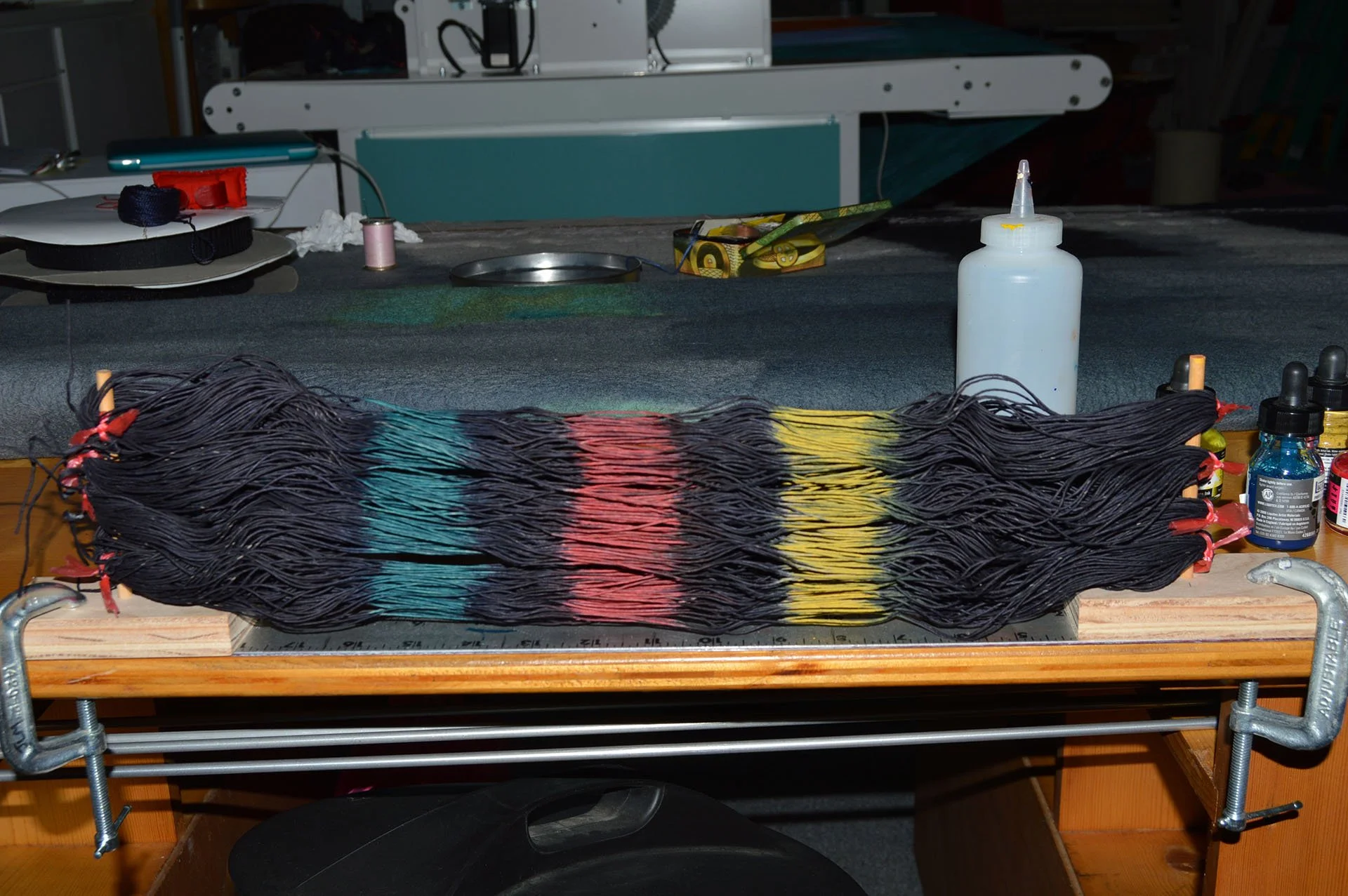 preparing ikat weft2 433.jpg