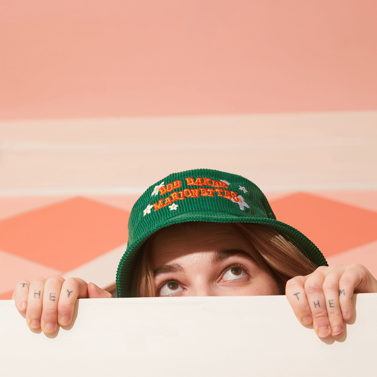 2024-09-24_BBMT-Merch-Motel_Kell-Lorenz_061.gif