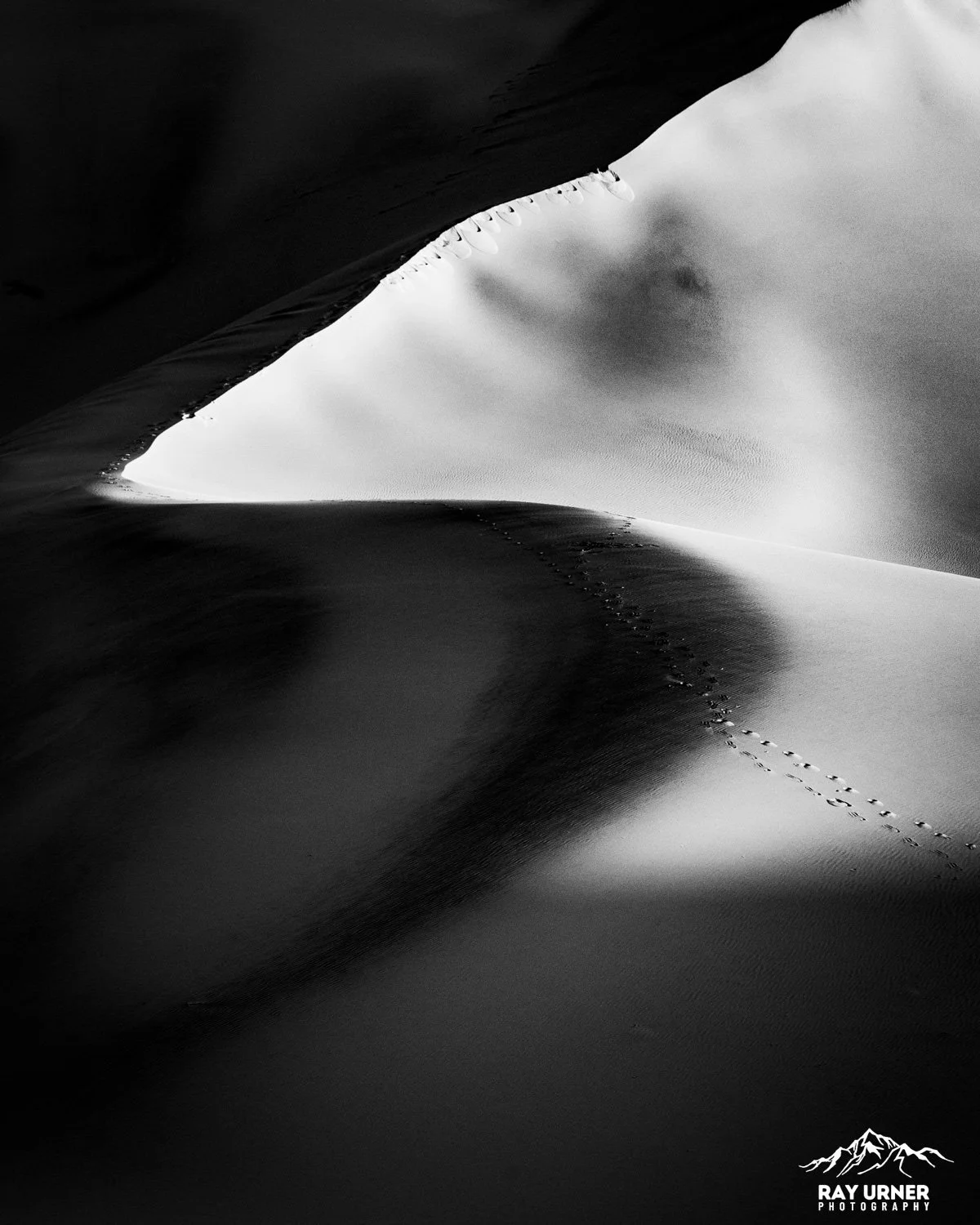 Death-Valley-Mesquite-Sand-Dunes-Sunrise-026.jpg