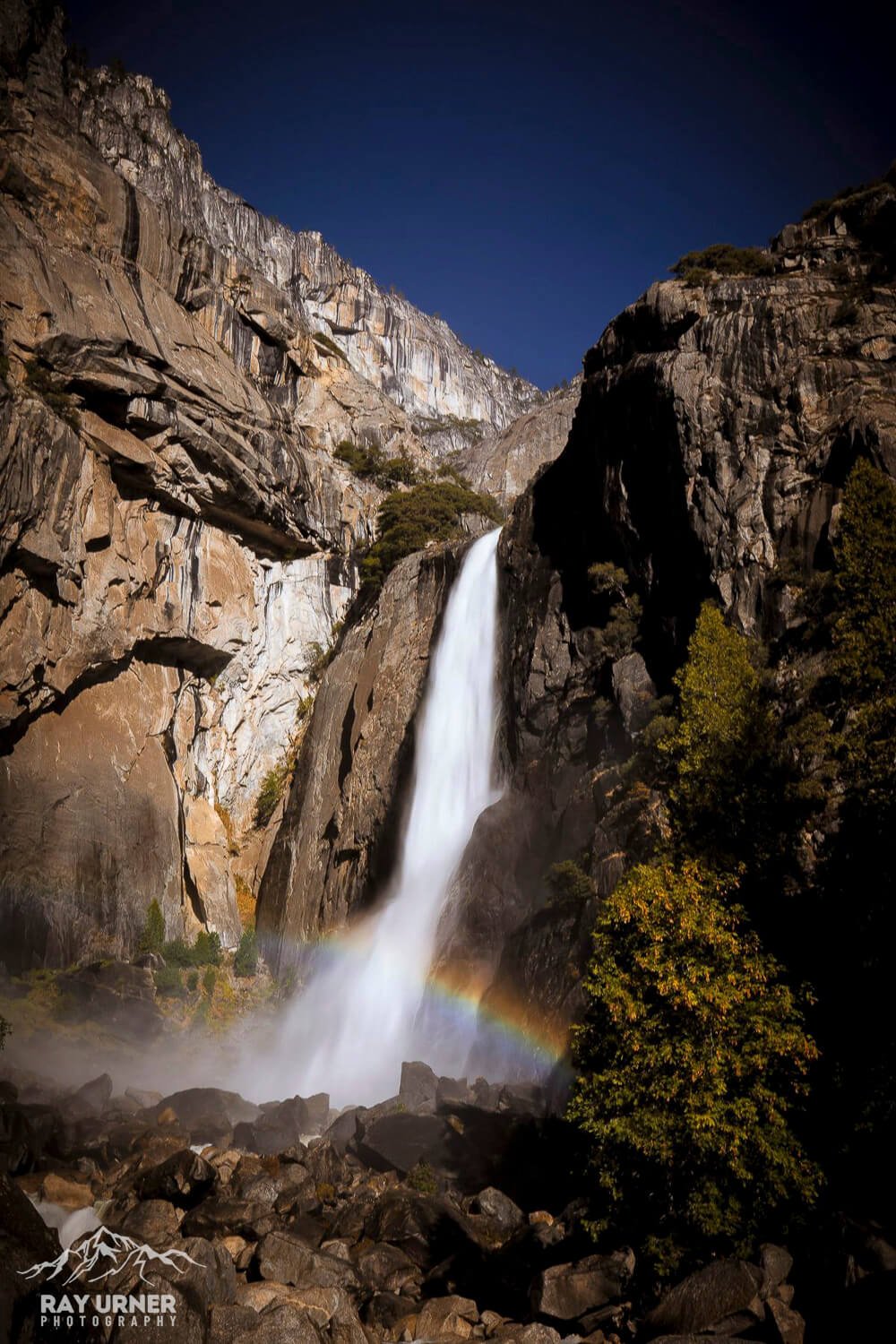 Lower-Yosemite-Falls-Rainbow-005.jpg
